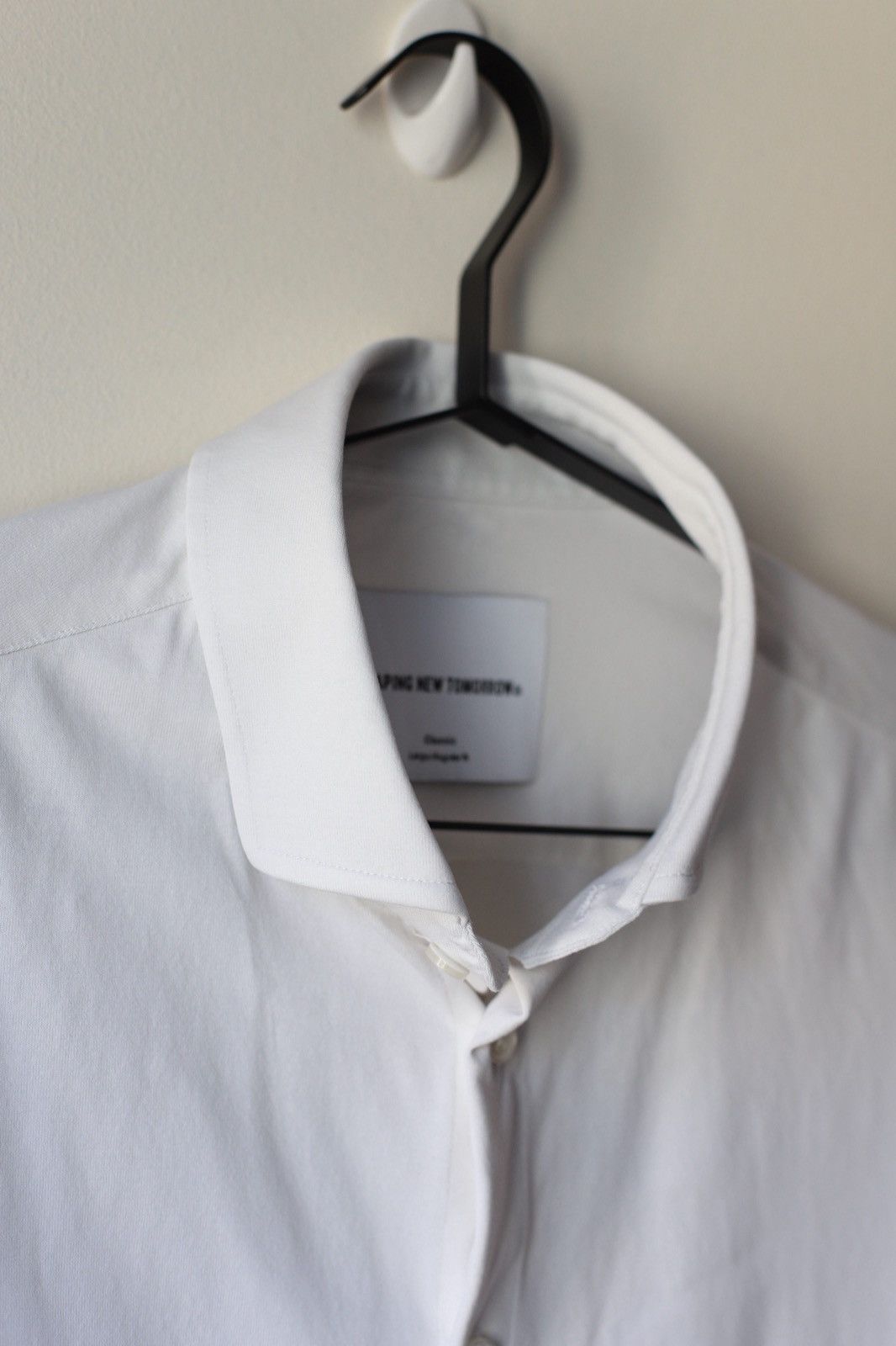The Unbranded Brand Shaping New Tomorrow white shirt Size US L / EU 52-54 / 3 - 5 Thumbnail