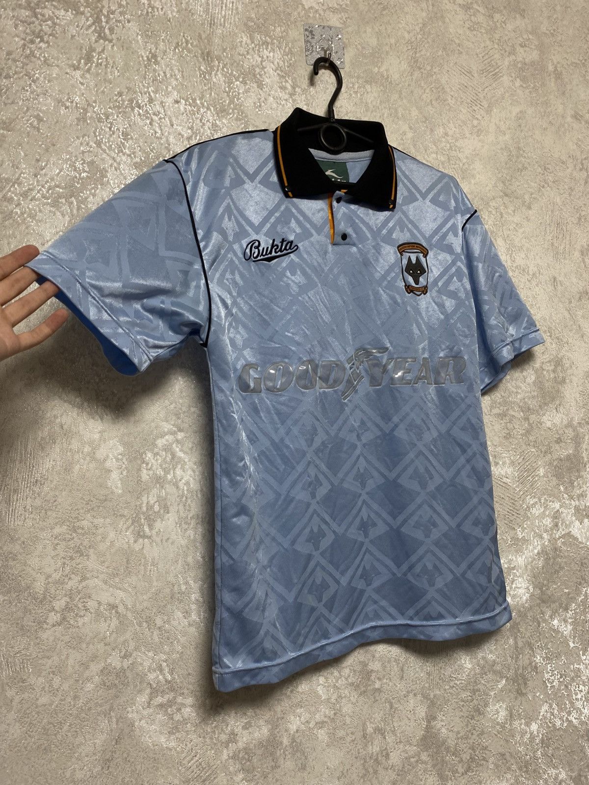 Vintage Bukta Wolverhampton Wanderers FC 1992 soccer jersey Size US S / EU 44-46 / 1 - 2 Thumbnail