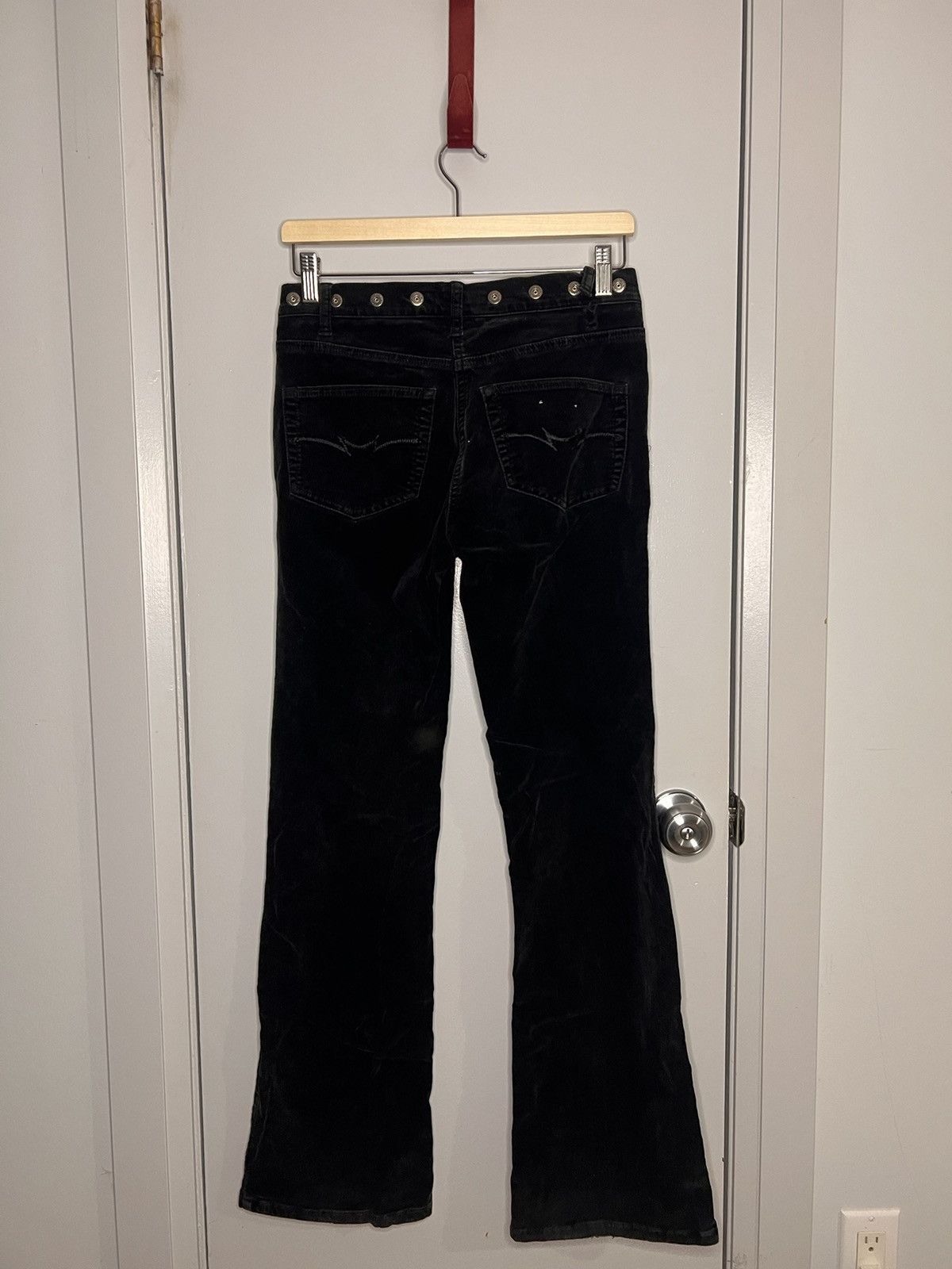 Vintage bell-bottom corduroy jeans. Size 30" / US 8 / IT 44 - 2 Thumbnail