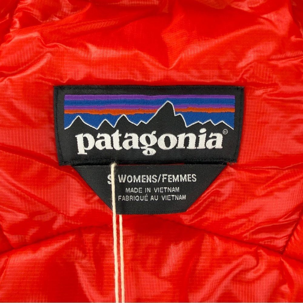Patagonia Patagonia NWT Women's Size Small Das Parka Amanita Red 8535 Size S / US 4 / IT 40 - 2 Thumbnail