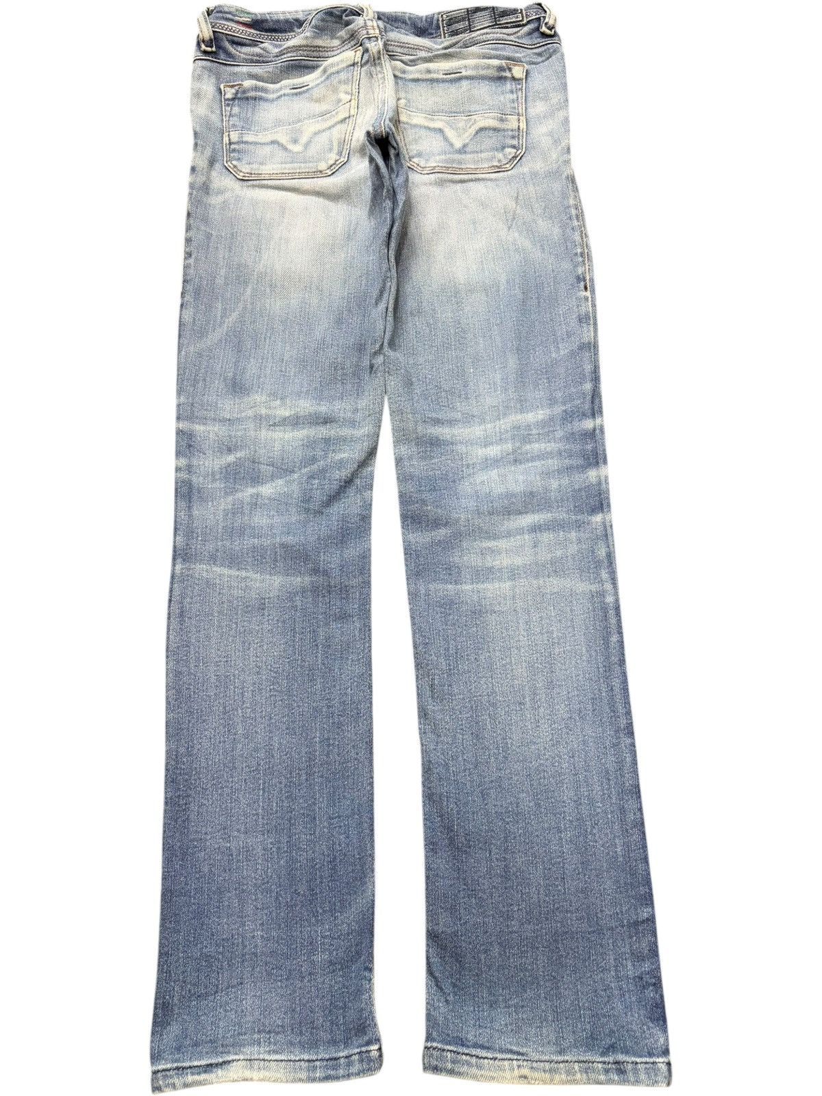 Diesel Vintage Italy Diesel Lowky Faded Wash Distressed Jeans Size 27" / US 4 / IT 40 - 2 Thumbnail