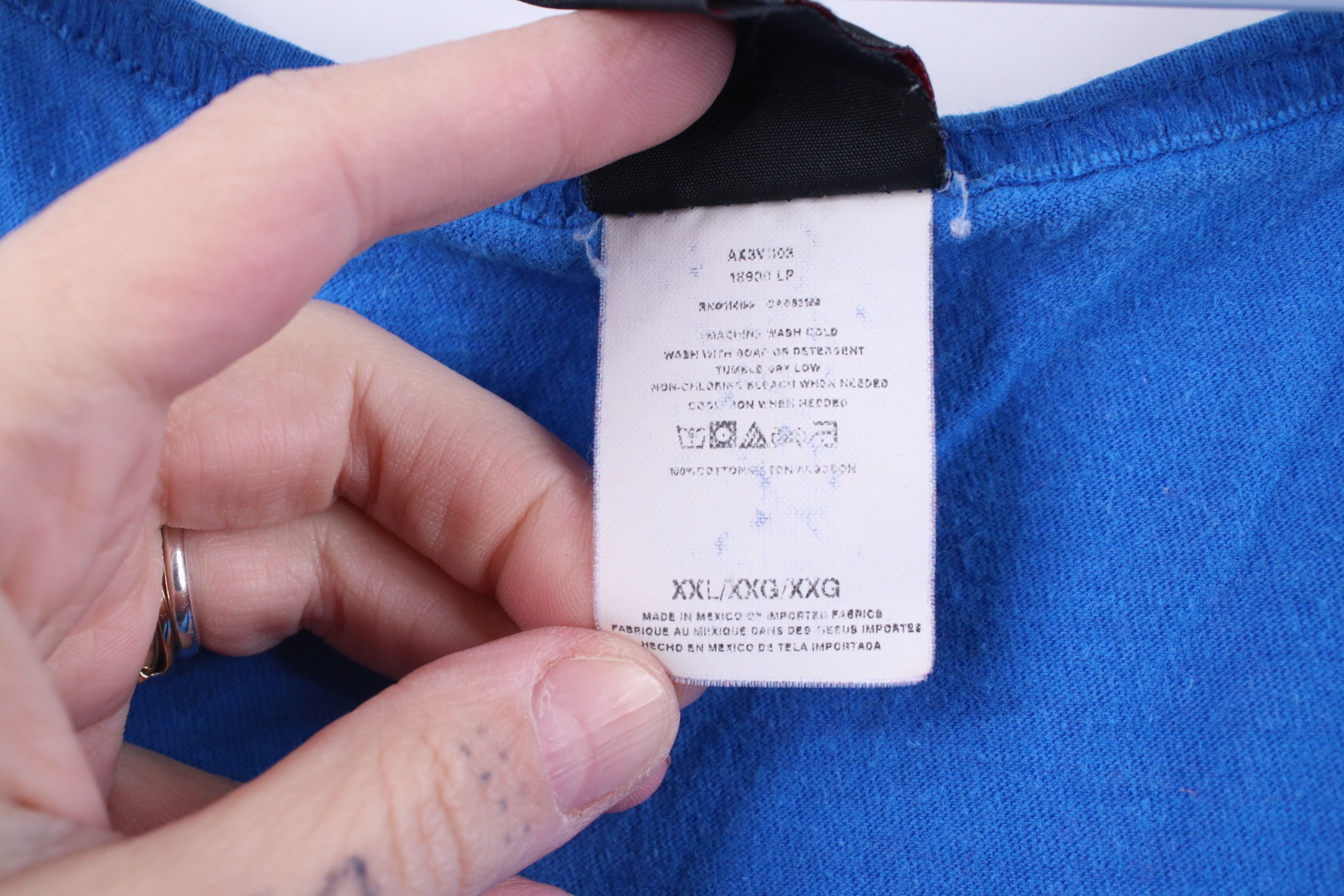 Quiksilver Vintage Y2K Quiksilver Surfing Tank Top T-Shirt Blue Cotton Size US XXL / EU 58 / 5 - 6 Thumbnail