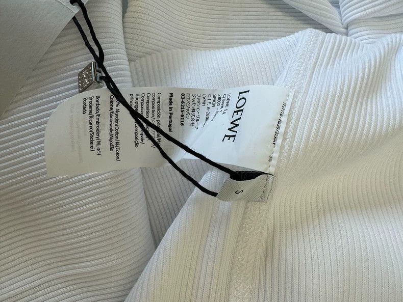 Loewe LOEWE Anagram embroidered Logo long sleeves Size US S / EU 44-46 / 1 - 6 Thumbnail