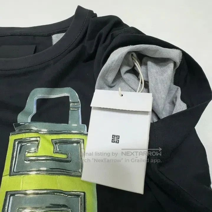 Givenchy GIVENCHY Lock Pattern Men's Short-Sleeve T-Shirt. Size US S / EU 44-46 / 1 - 1 Thumbnail