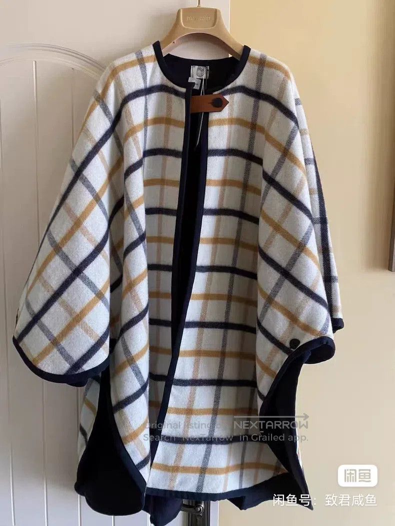 Hermes Hermes Camail Cashmere Cloak Size M / US 6-8 / IT 42-44 - 1 Thumbnail