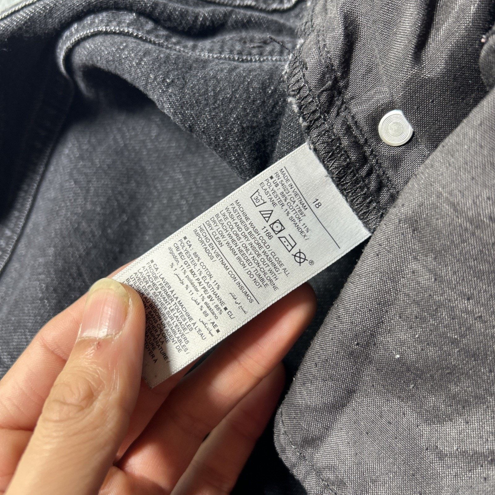 Old Navy Loose Baggy Jeans Women 18 42x27 Hamilton Black Wide Relaxed Size 40" / US 18 - 4 Thumbnail