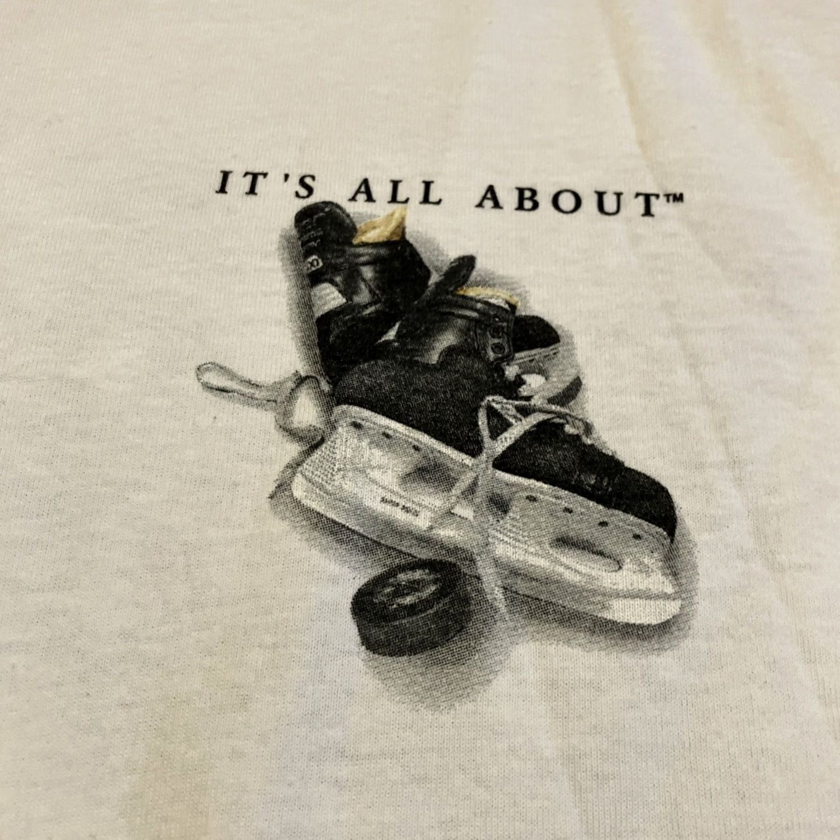 Delta VINTAGE Delta It's All About Hockey Double-Sided T-Shirt XL White Men Size US XL / EU 56 / 4 - 2 Thumbnail