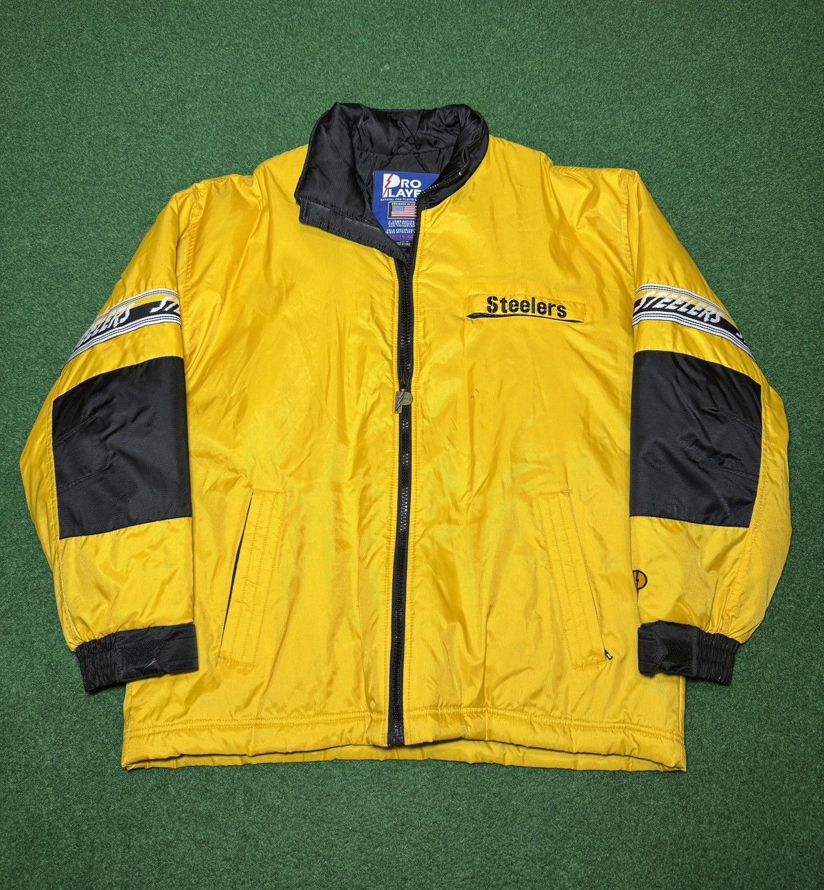 Pro Player Vintage 90s Pittsburgh Steelers Pro Player M Puffer Jacket Size US M / EU 48-50 / 2 - 1 Thumbnail