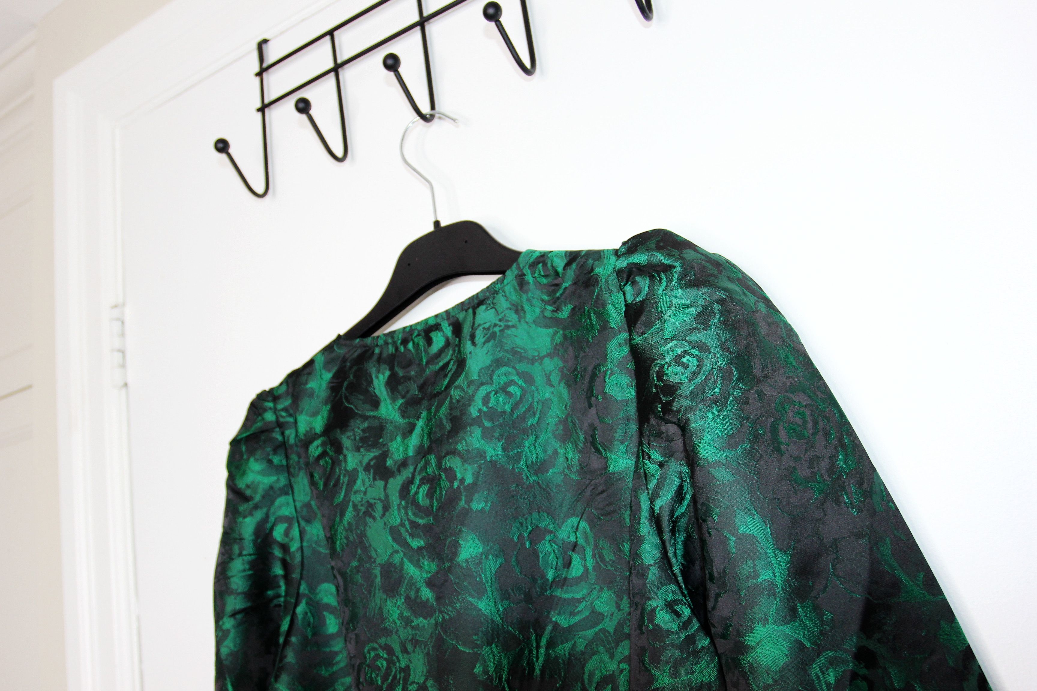 Other BNWT AW24 Y.A.S FLORAL TAPESTRY SHORT PUFF DRESS S Size S / US 4 / IT 40 - 6 Thumbnail