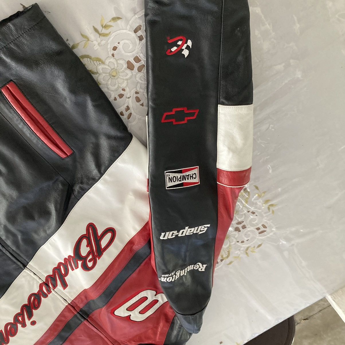 Chase Authentics × NASCAR Vintage Budweiser nascar Dale Earnhardt Jr xl jacket Size US XL / EU 56 / 4 - 3 Thumbnail
