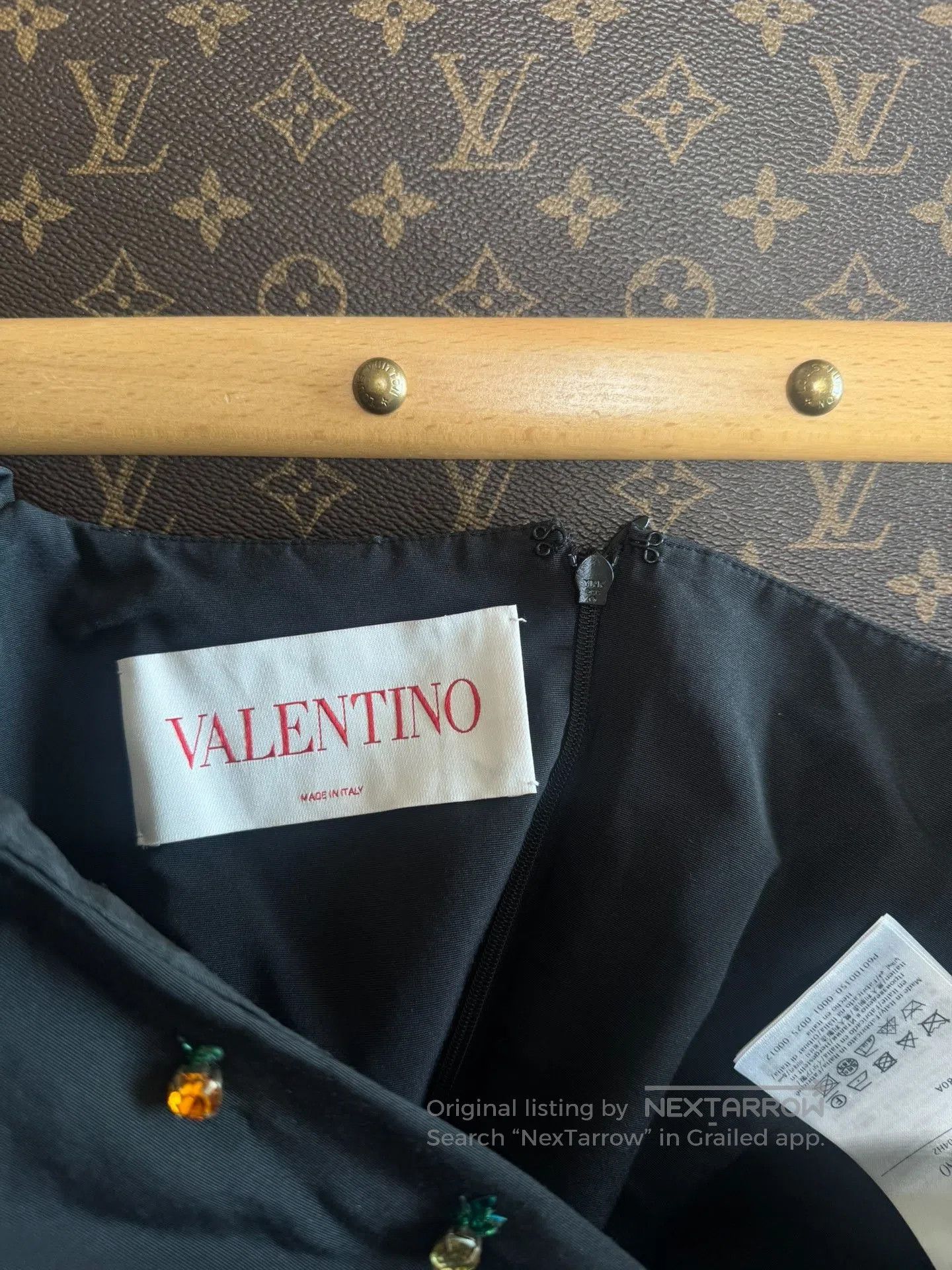Valentino Valentino Fruit Embroidery Off. Size S / US 4 / IT 40 - 3 Thumbnail