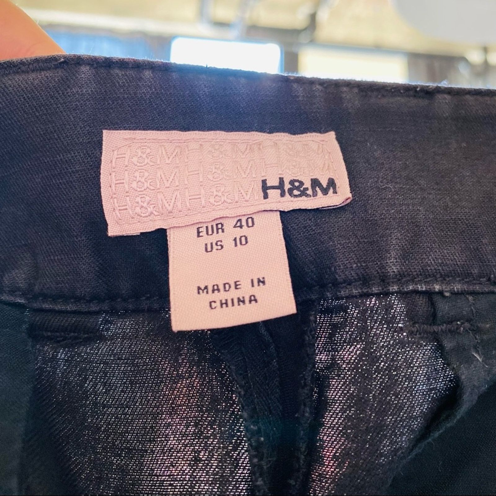 Vintage VINTAGE H&M Y2K Black High Rise Button Fly Shorts Bermuda Size 32" / US 10 / IT 46 - 5 Thumbnail