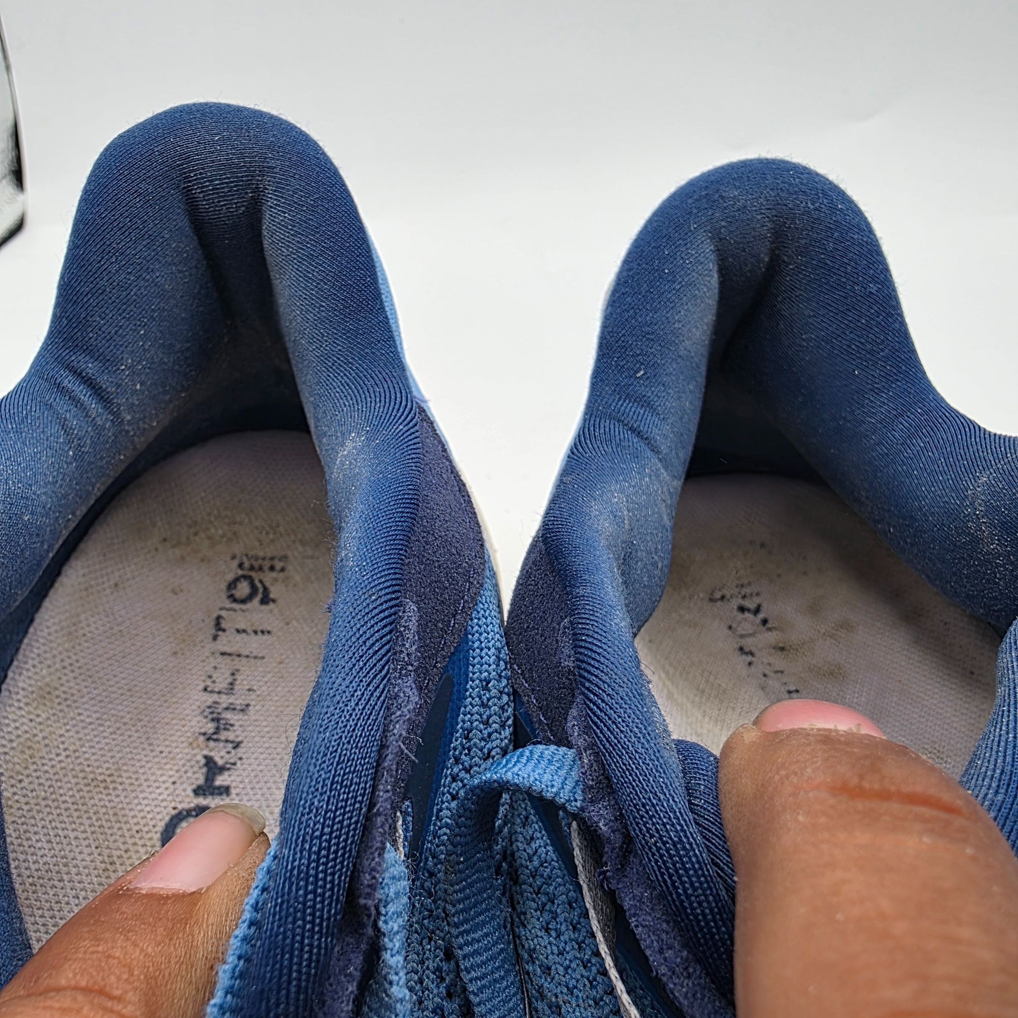 Saucony Saucony Triumph 21 Womens Size 8 Wide Blue Athletic Shoes Ru Size US 8 / IT 38 - 9 Thumbnail