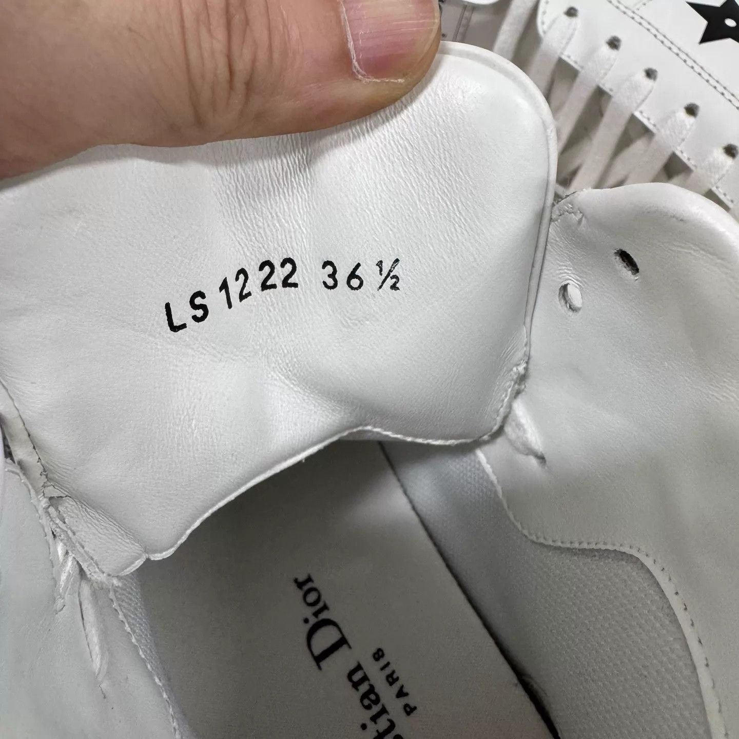 Dior Dior White Star Logo Letter Heel Suede Hi-Top 36.5 Size US 6 / IT 36 - 7 Thumbnail