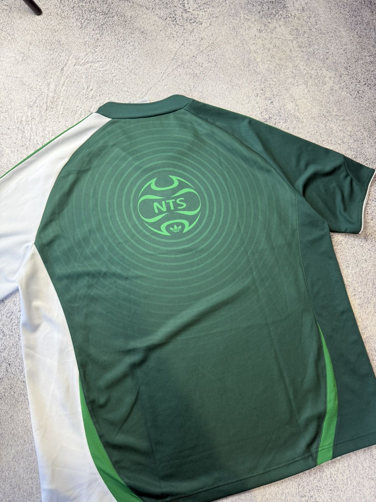 Adidas Adidas NTS Big logo Jersey Size US XL / EU 56 / 4 - 25 Thumbnail