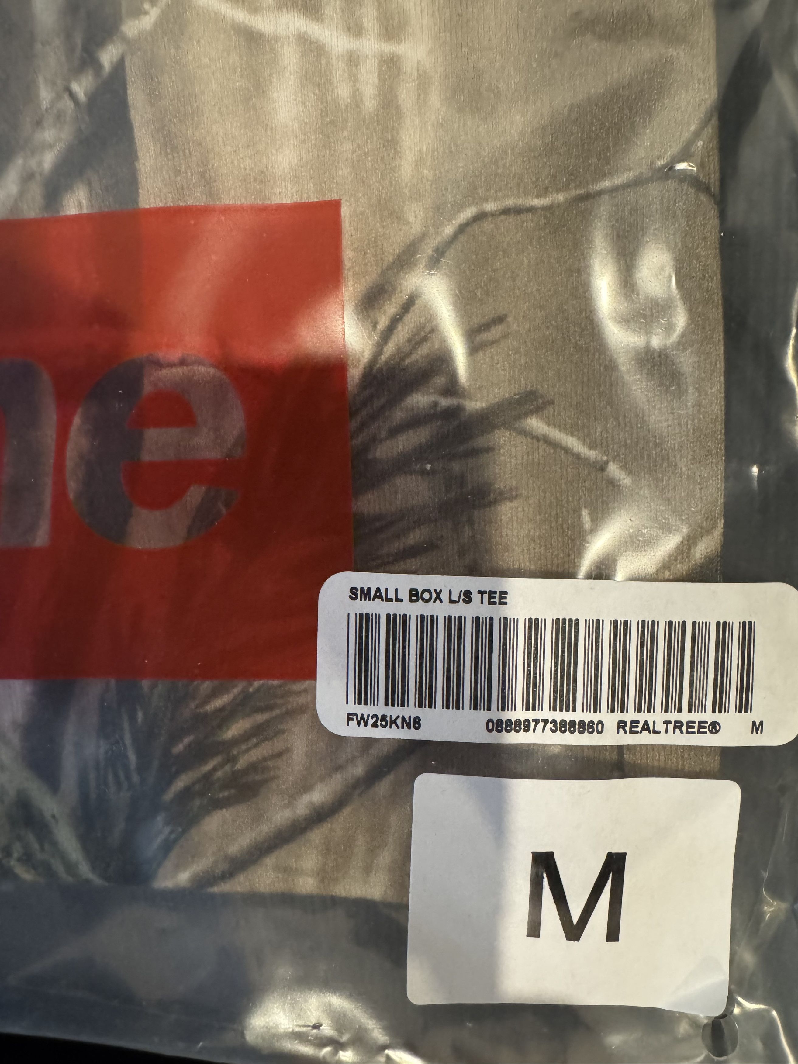 Supreme Supreme Small Box Logo Real Tree Camo Size US M / EU 48-50 / 2 - 3 Thumbnail