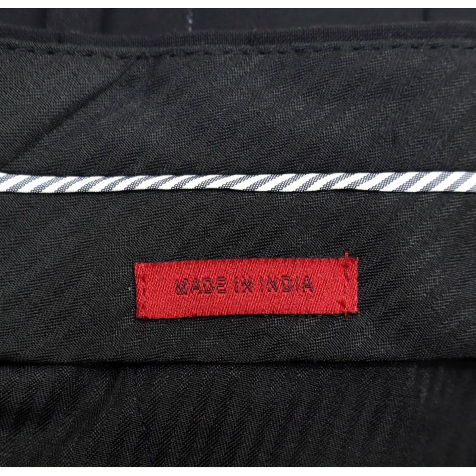 John Varvatos John Varvatos Men's Black Wool Blend Dress Pants Sz 34 Slim Straight Regular 34x30 Black Wool Polyester Elastane Dry Clean Only Size US 34 / EU 50 - 5 Thumbnail