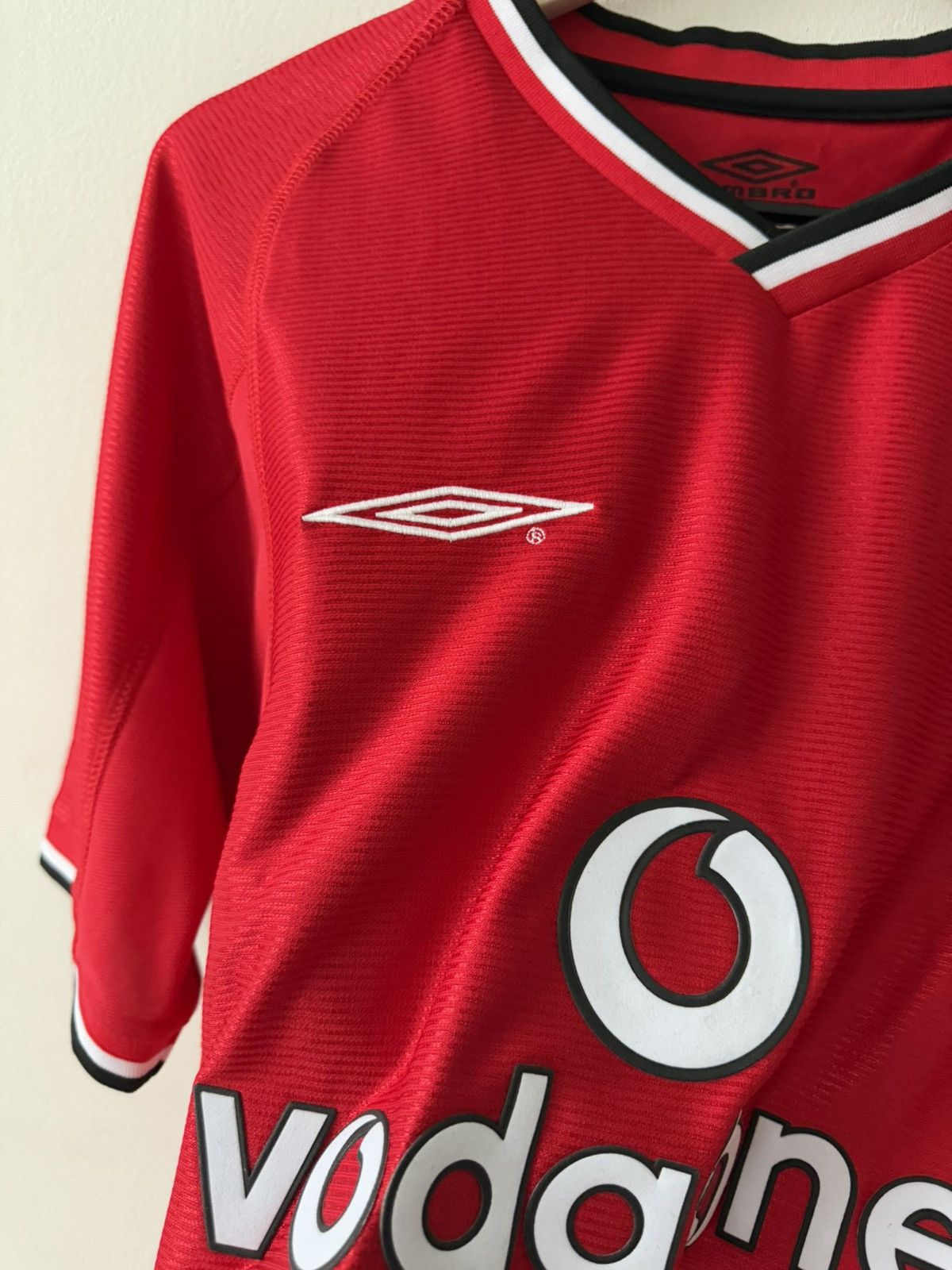 Umbro 🩸RARE🩸Umbro Manchester United 2000/2002 Beckham #7 Jersey Size US L / EU 52-54 / 3 - 7 Thumbnail