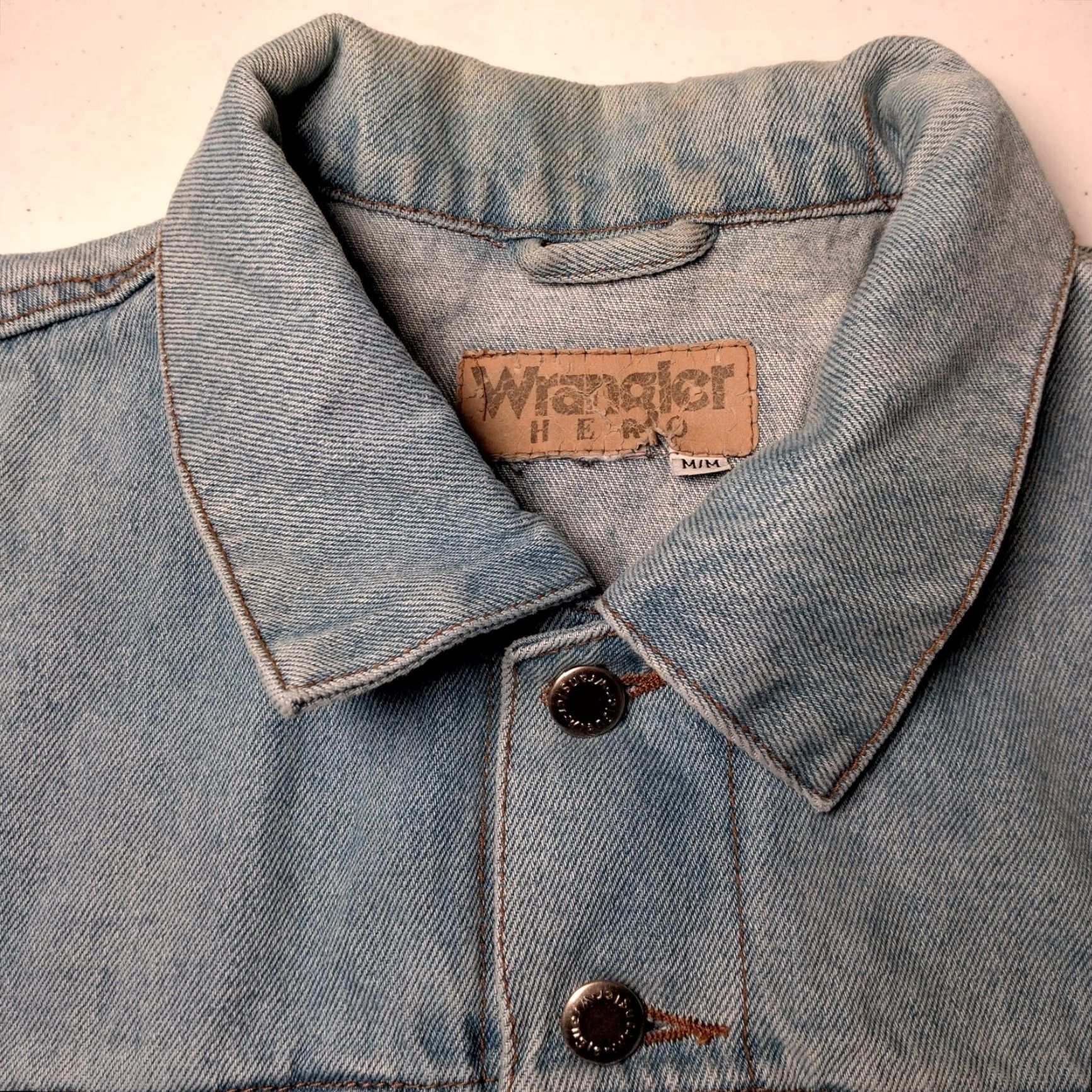 Wrangler VINTAGE Wrangler Hero Jean Jacket Men Medium Blue Denim Casual Trucker Jacket Fall Winter Seasonal Size US 31 - 6 Thumbnail