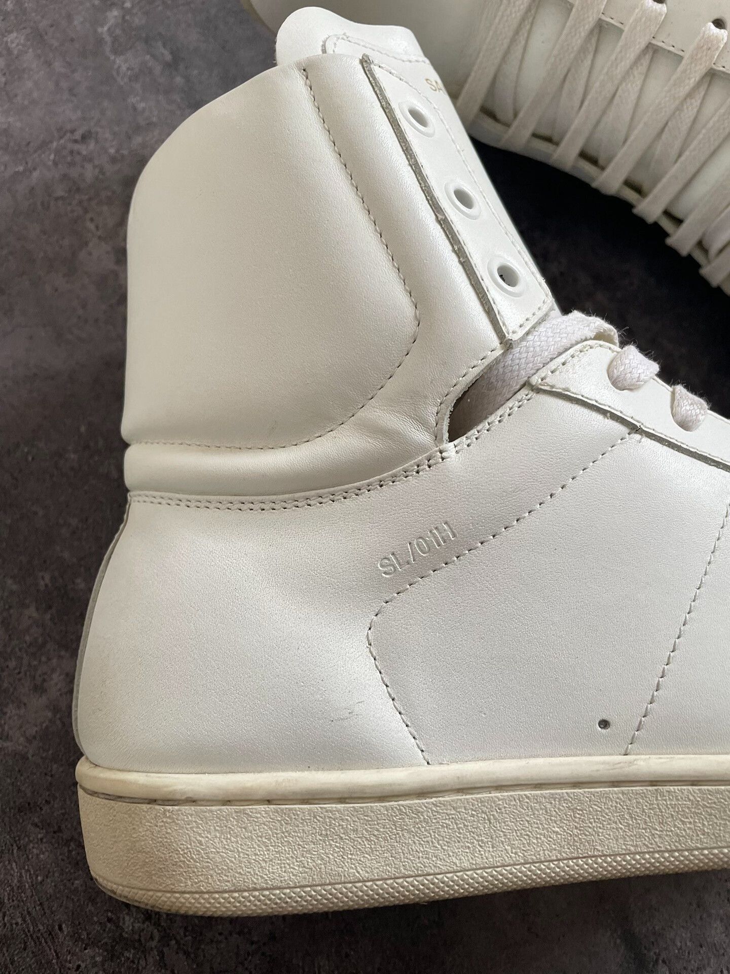 Saint Laurent Paris Saint Laurent High Top White Sneakers SL01. Size US 7 / EU 40 - 9 Thumbnail