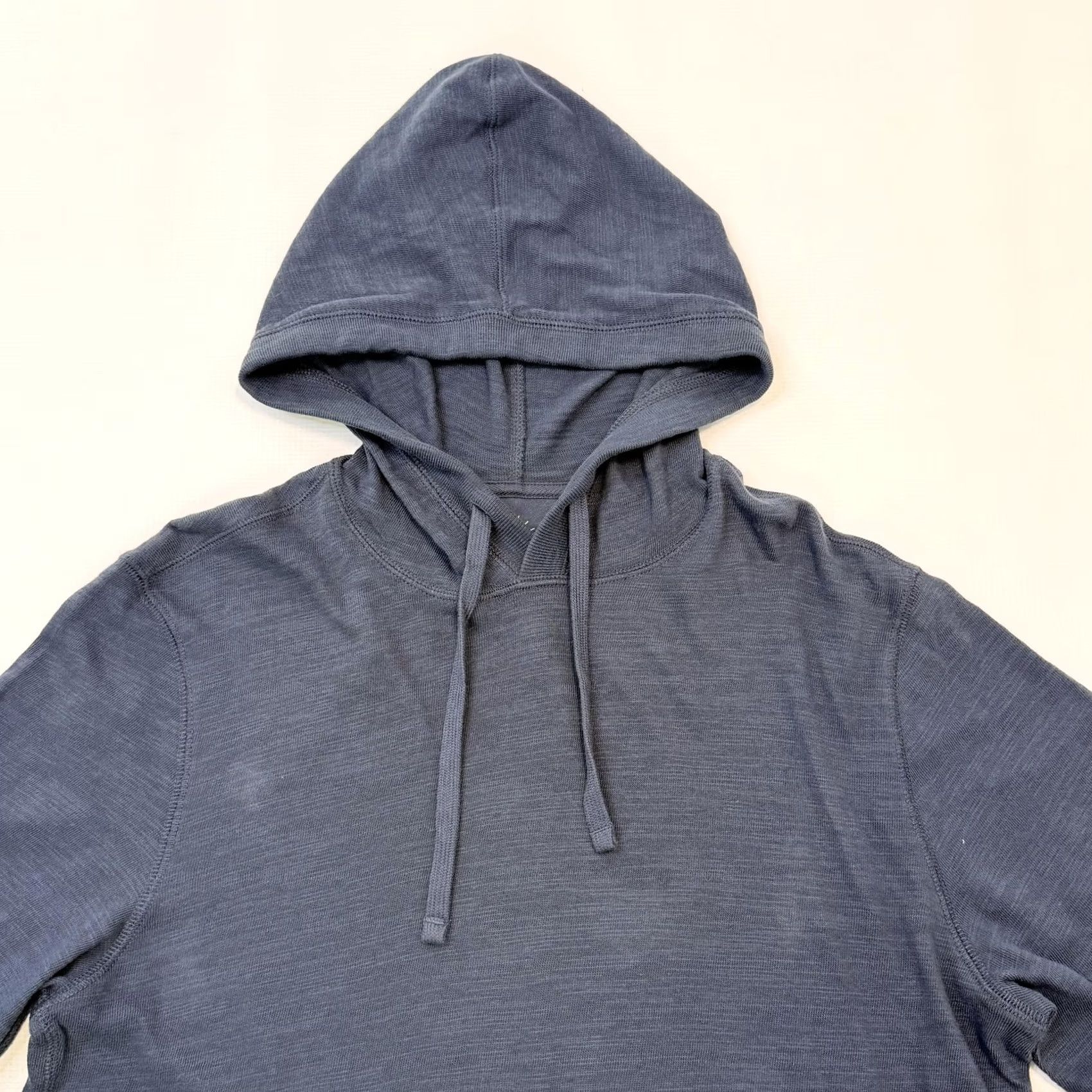 Faherty Faherty Hoodie Mens Medium Blue Organic Cotton Lightweight Pullover Knit Hoodie Mens Medium Blue Cotton Lightweight Knit Pullover Faherty Size US M / EU 48-50 / 2 - 5 Thumbnail