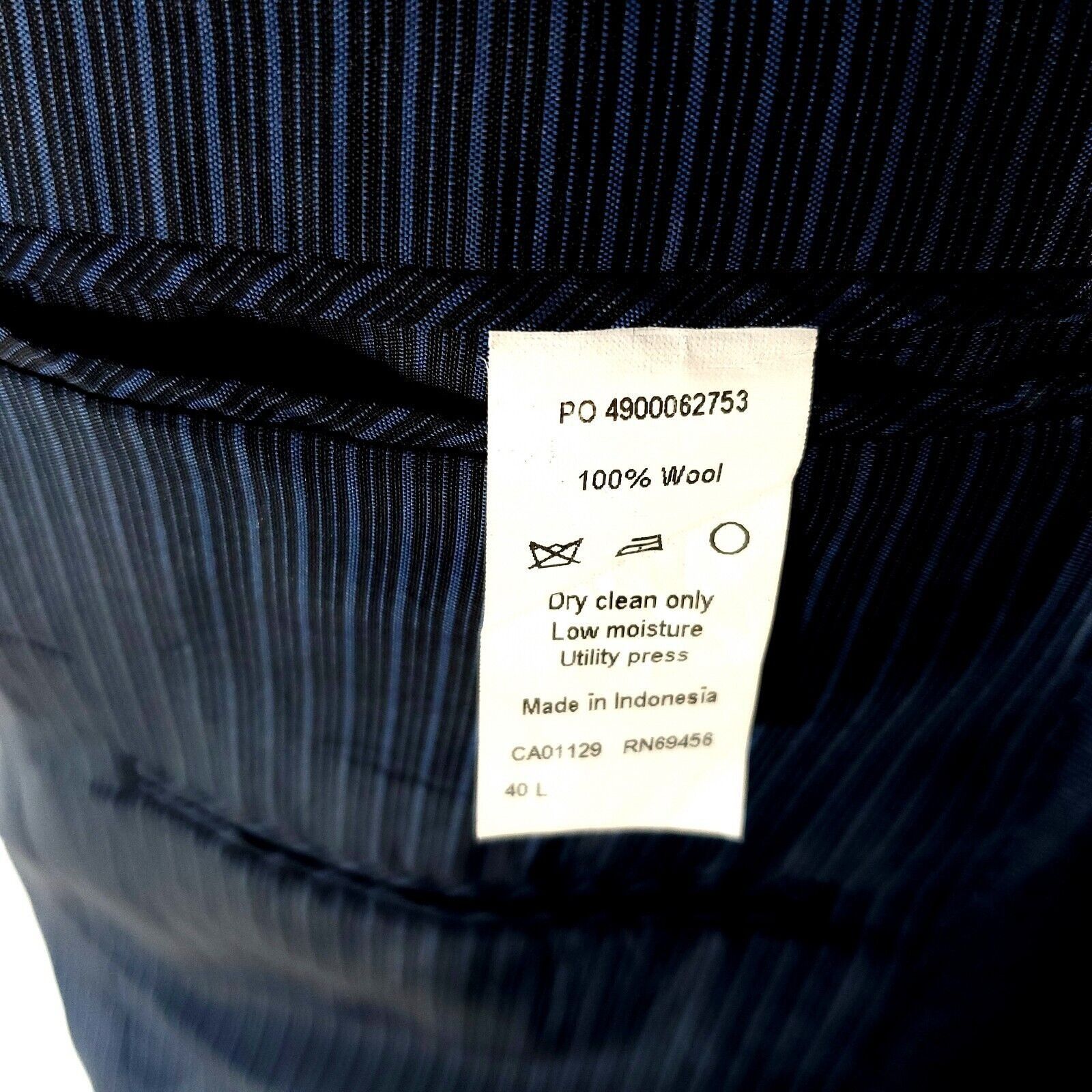 Calvin Klein Calvin Klein Wool 2 Button Blazer 40L Blue Sharkskin Size 40L - 8 Thumbnail