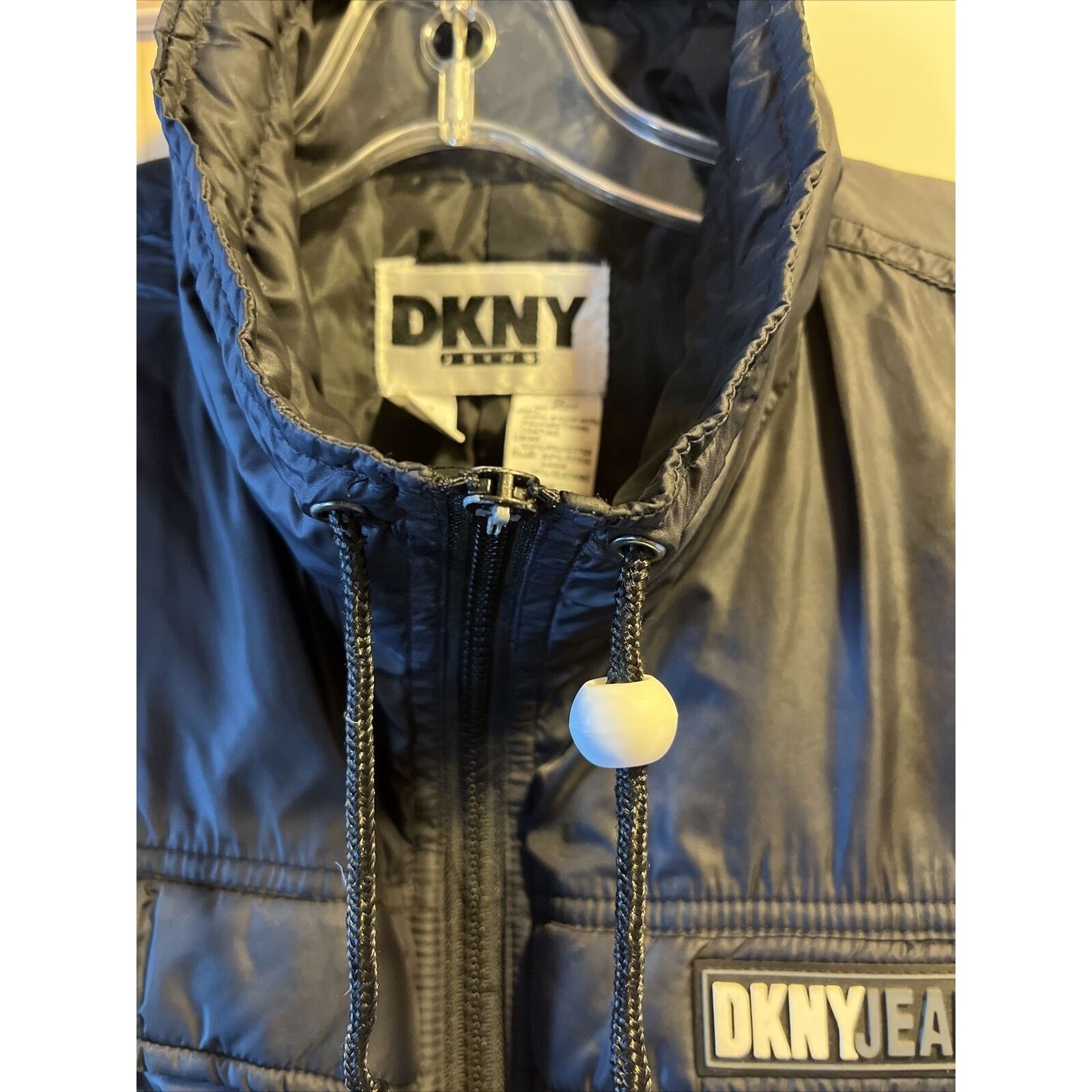 DKNY DKNY VTG Women’s S Black Down Insulated Full Zip Puffer Vest Size S / US 4 / IT 40 - 19 Thumbnail