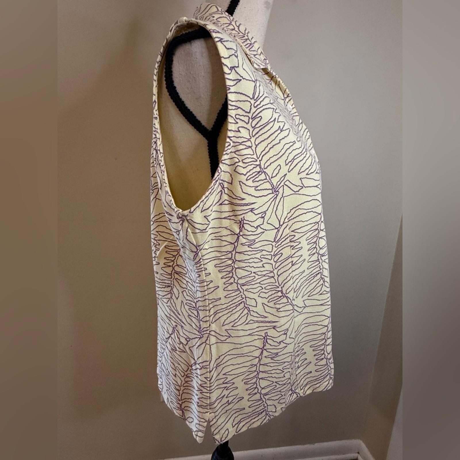 Ashworth Ashworth yellow button up tank purple leaf embroidery SZ LG Size L / US 10 / IT 46 - 2 Thumbnail