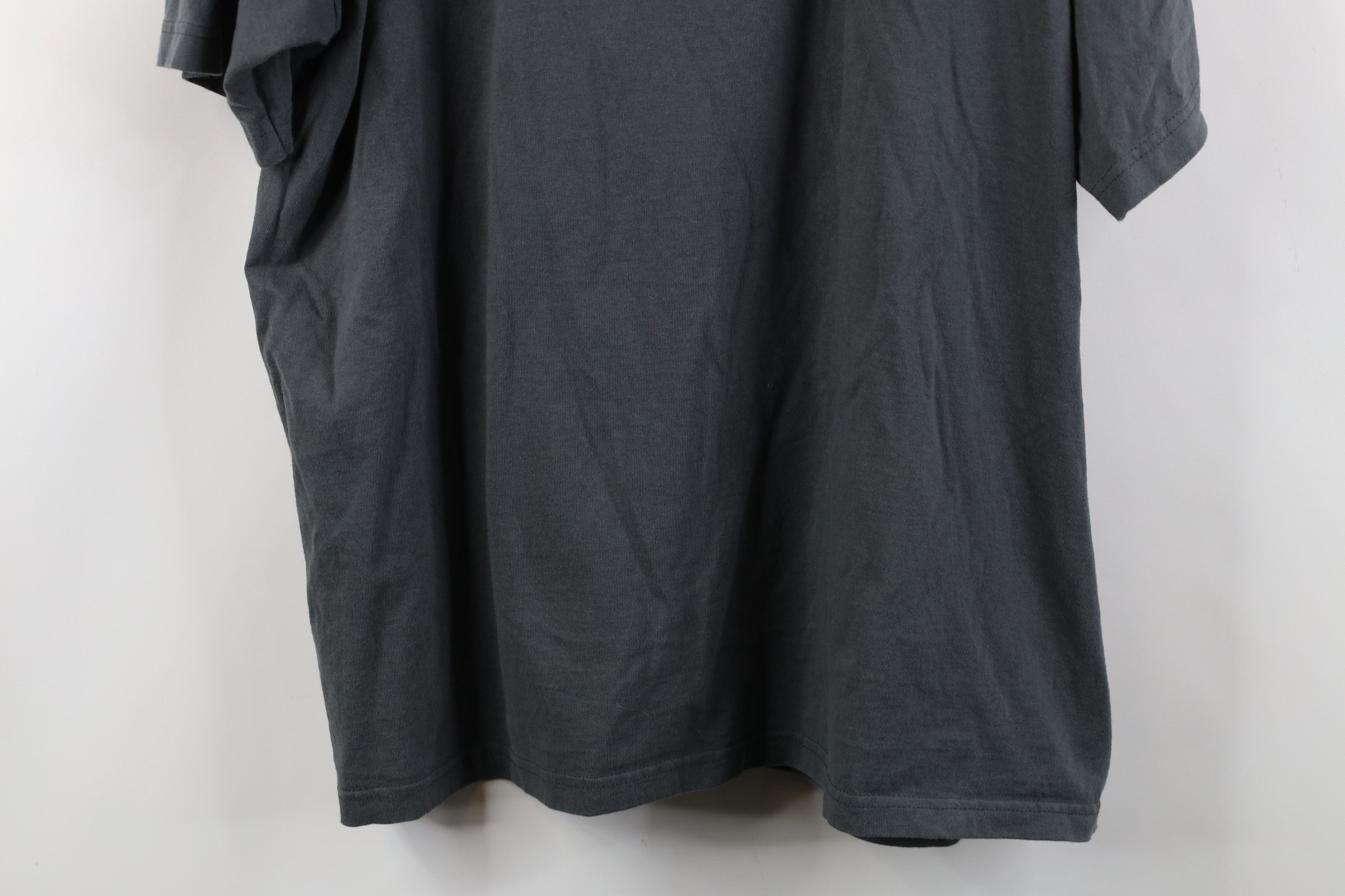 Vintage Vintage Y2K The Matrix Morpheus Agent Smith Trinity T-Shirt Size US XXL / EU 58 / 5 - 15 Thumbnail