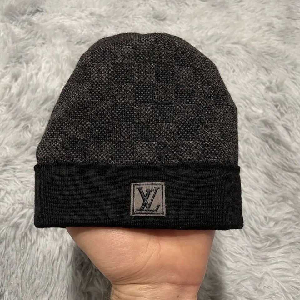 Louis Vuitton SS24 / Pearls Beanie