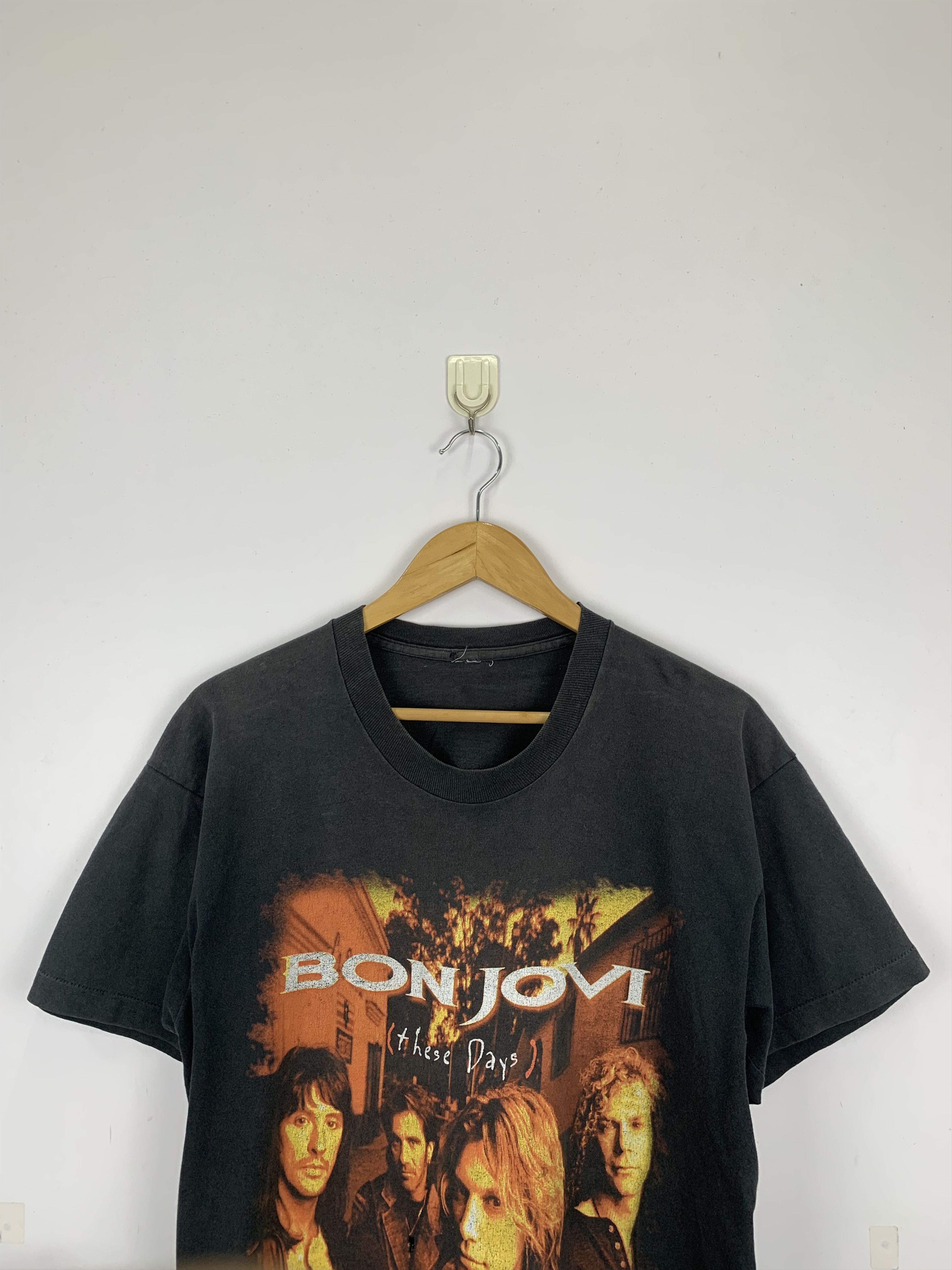 Vintage 90s Bon Jovi Band Tour T-Shirt