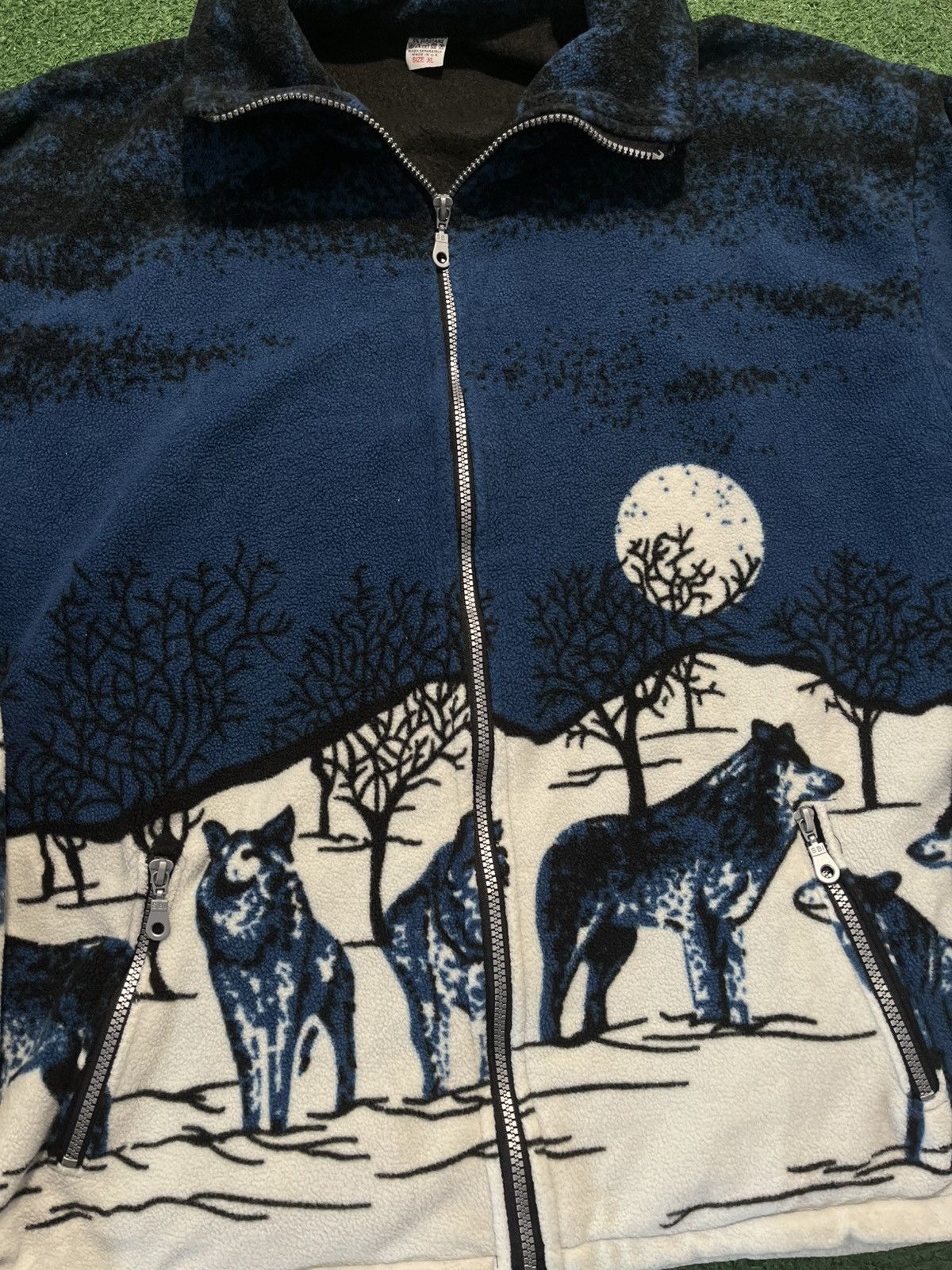Vintage Polar vintage zipper wolf big print ski polar jacket Size US XL / EU 56 / 4 - 2 Thumbnail