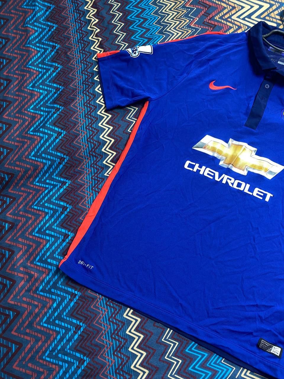 Nike × Vintage Vintage Nike Manchester United Away Kit Jersey Size US L / EU 52-54 / 3 - 20 Thumbnail