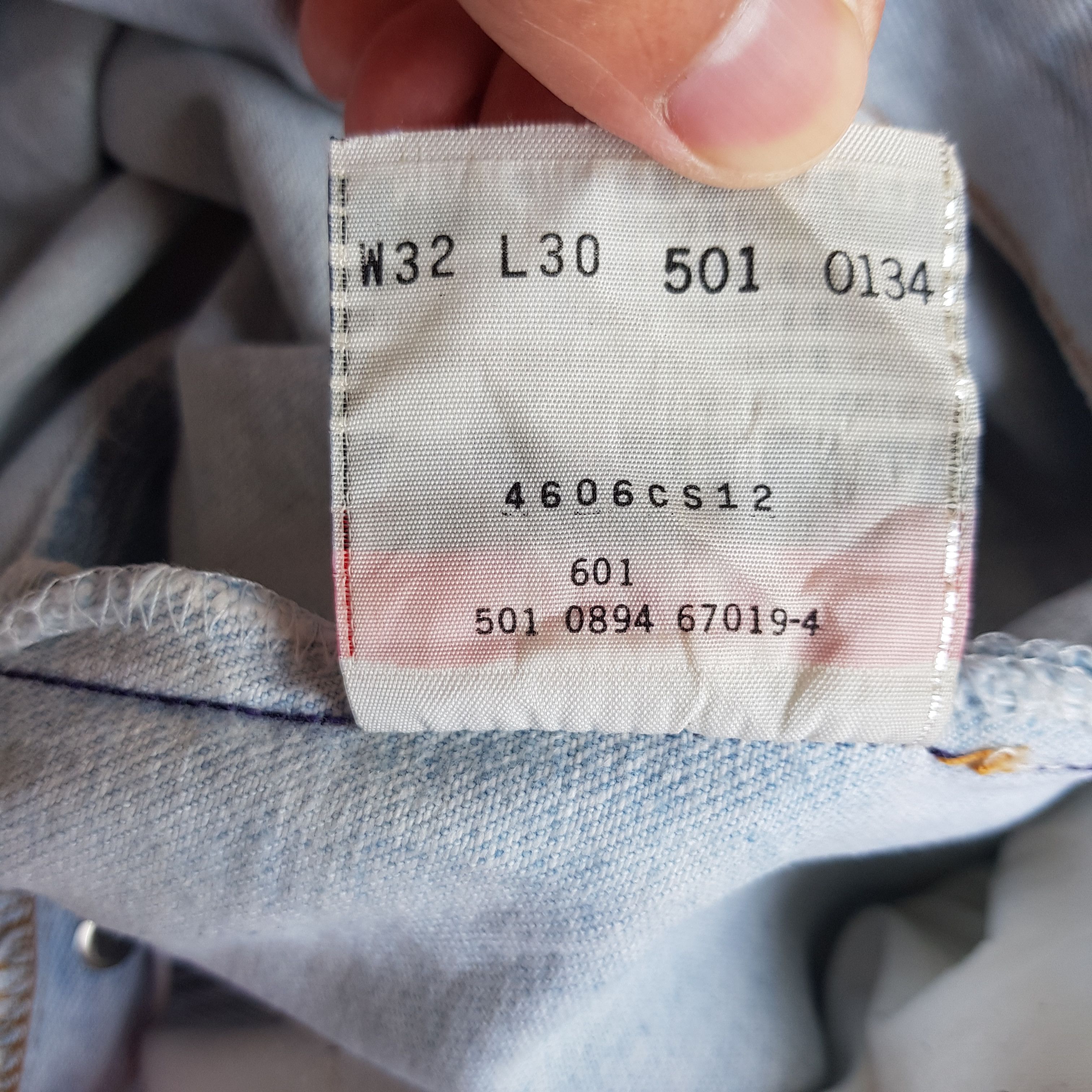 Levi's Vintage Dirty Levis 501 Light Wash Jeans Levi's Faded Denim Size US 30 / EU 46 - 8 Thumbnail