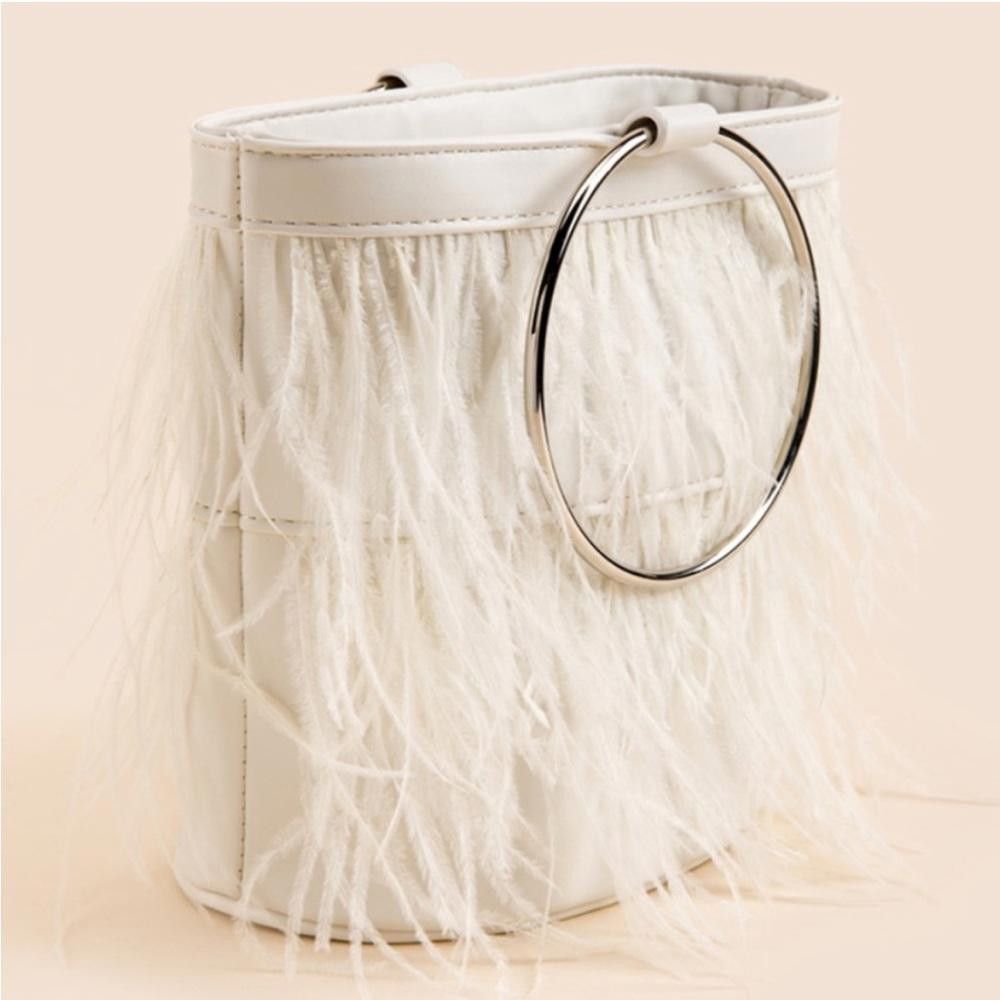 Designer Francesca’s l NWOT Jayleen Feather O-Ring Handbag Size ONE SIZE - 10 Thumbnail