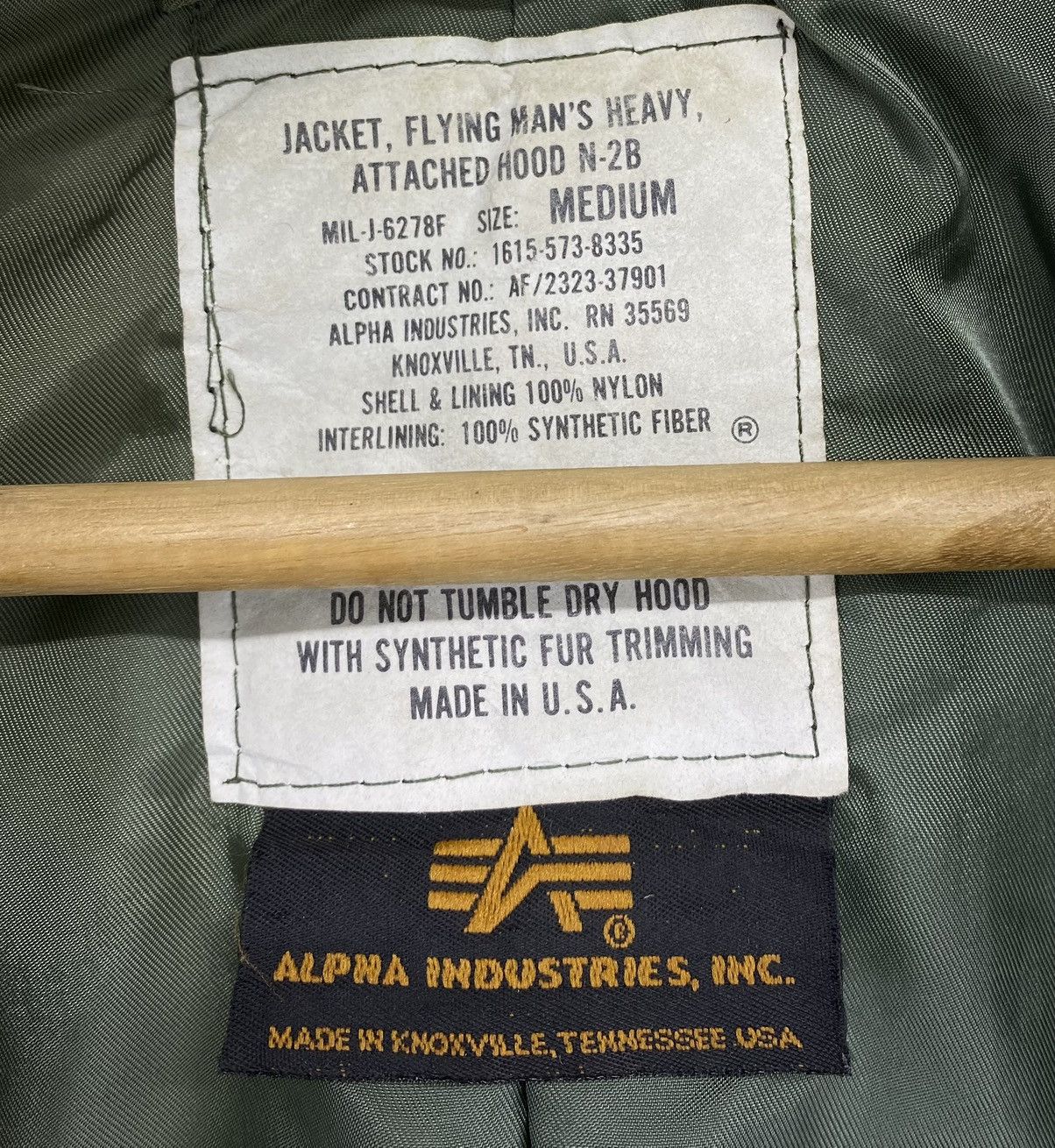 Alpha Industries Vintage Alpha Industries N-2B Attached Hood Flight Jacket Size US M / EU 48-50 / 2 - 11 Thumbnail
