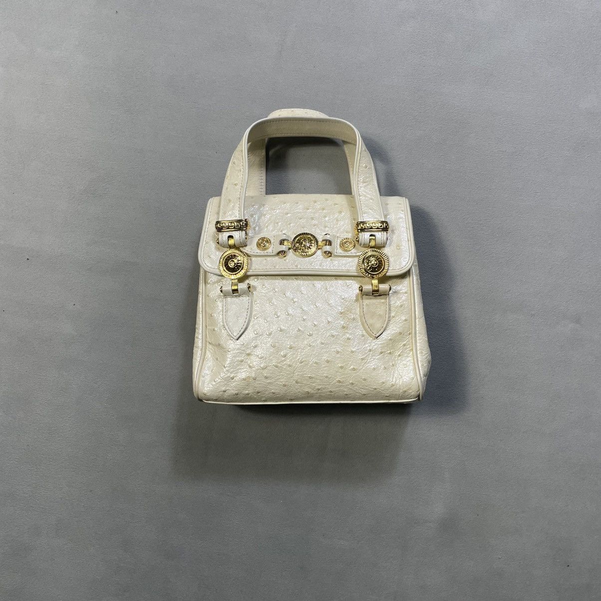 Versace GIANNI VERSACE PEARL WHITE OSTRITCH HAND BAG Size ONE SIZE - 1 Thumbnail