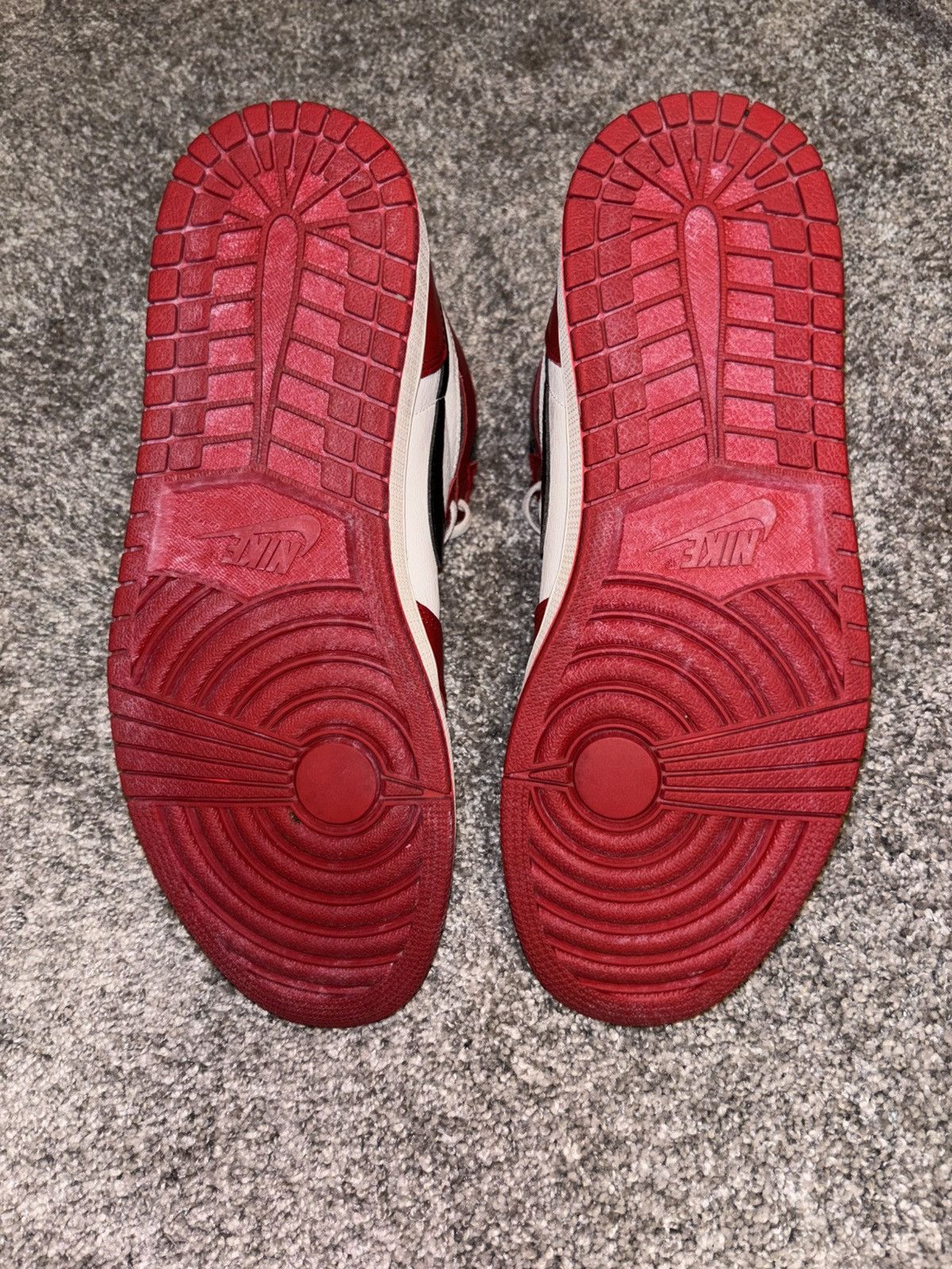 Jordan Brand Jordan 1 lost and found Size US 10.5 / EU 43-44 - 5 Thumbnail