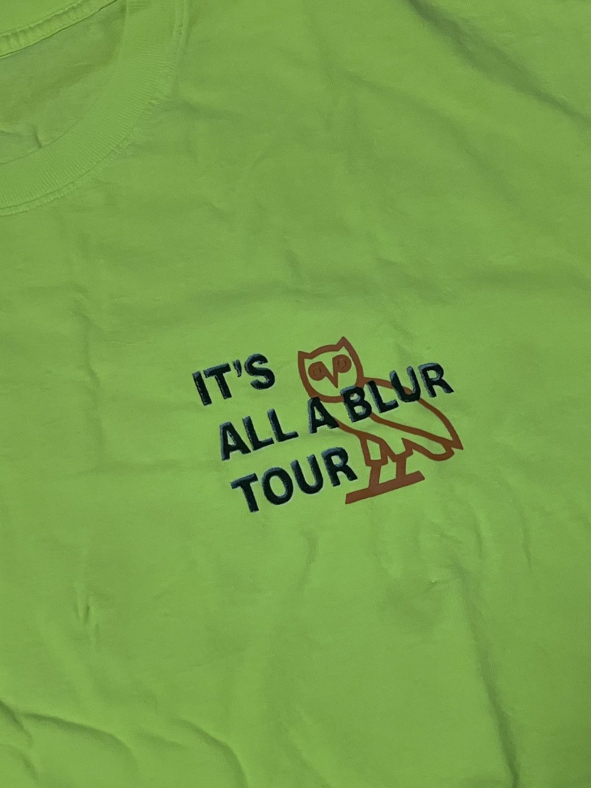 October's Very Own OVO It’s All a Blur 2023 Tour T-Shirt Size US XXL / EU 58 / 5 - 2 Thumbnail