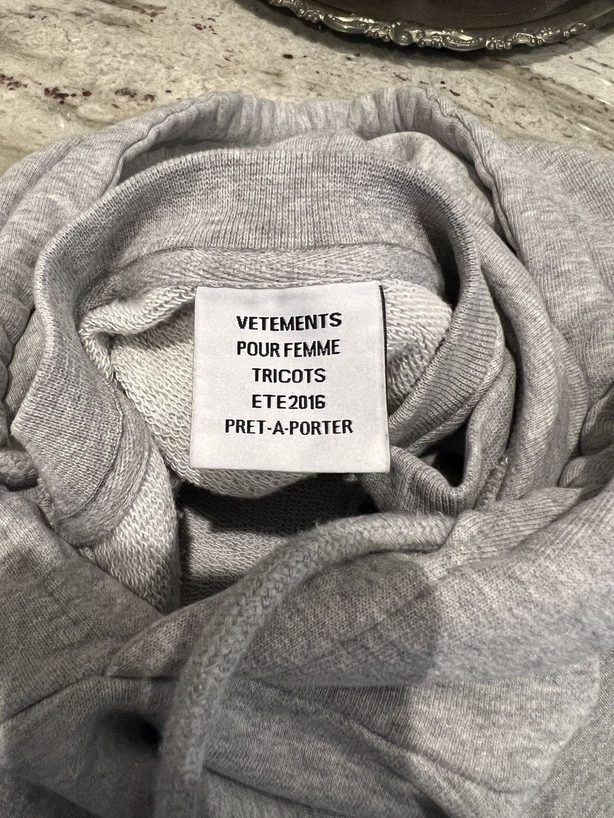 Vetements Vetements Champion SS16 Reversible Hoodie Size US S / EU 44-46 / 1 - 7 Thumbnail
