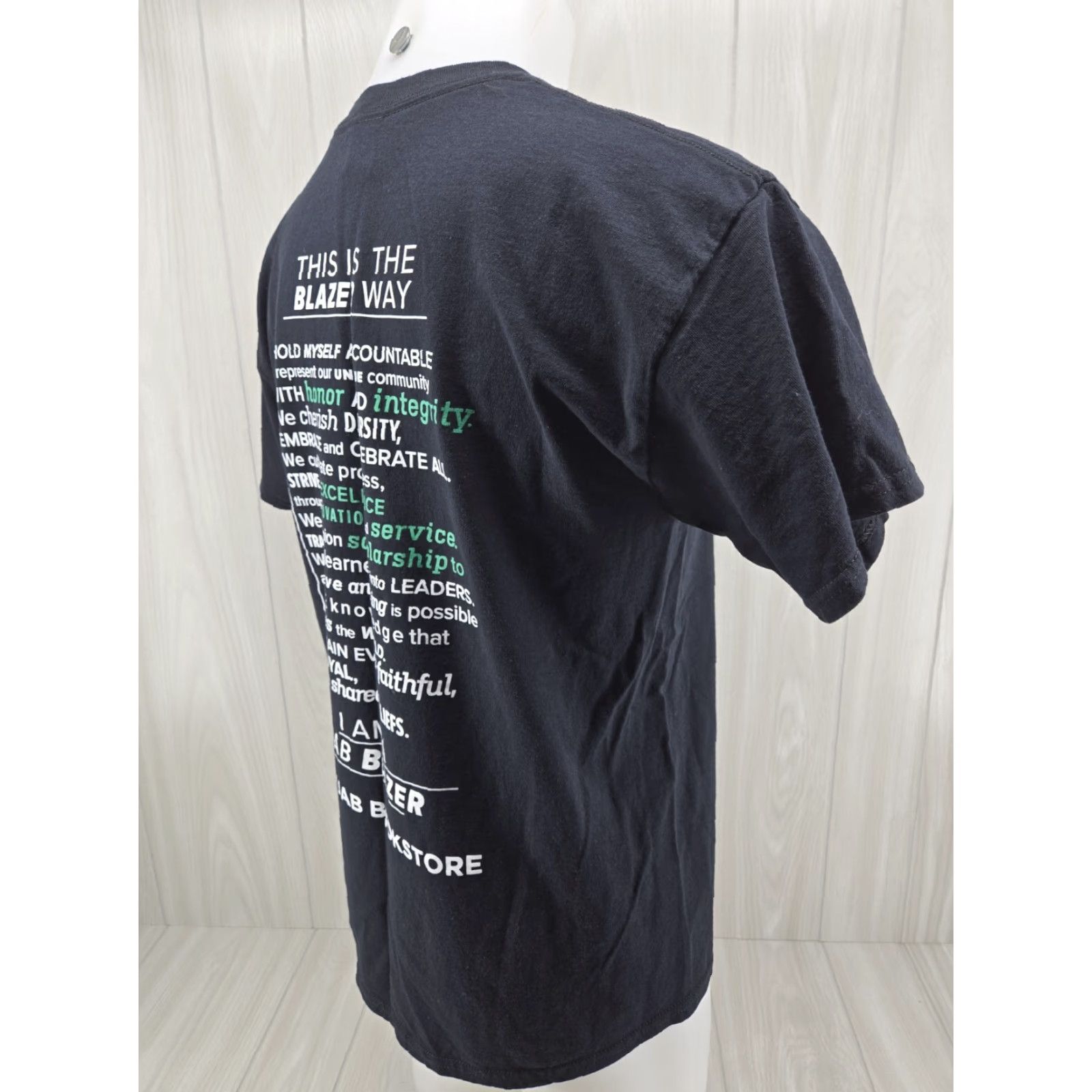 Gildan VINTAGE University of Alabama at Birmingham Blazers Class 2025 Short Sleeve T-Shirt LRG Size US L / EU 52-54 / 3 - 7 Thumbnail