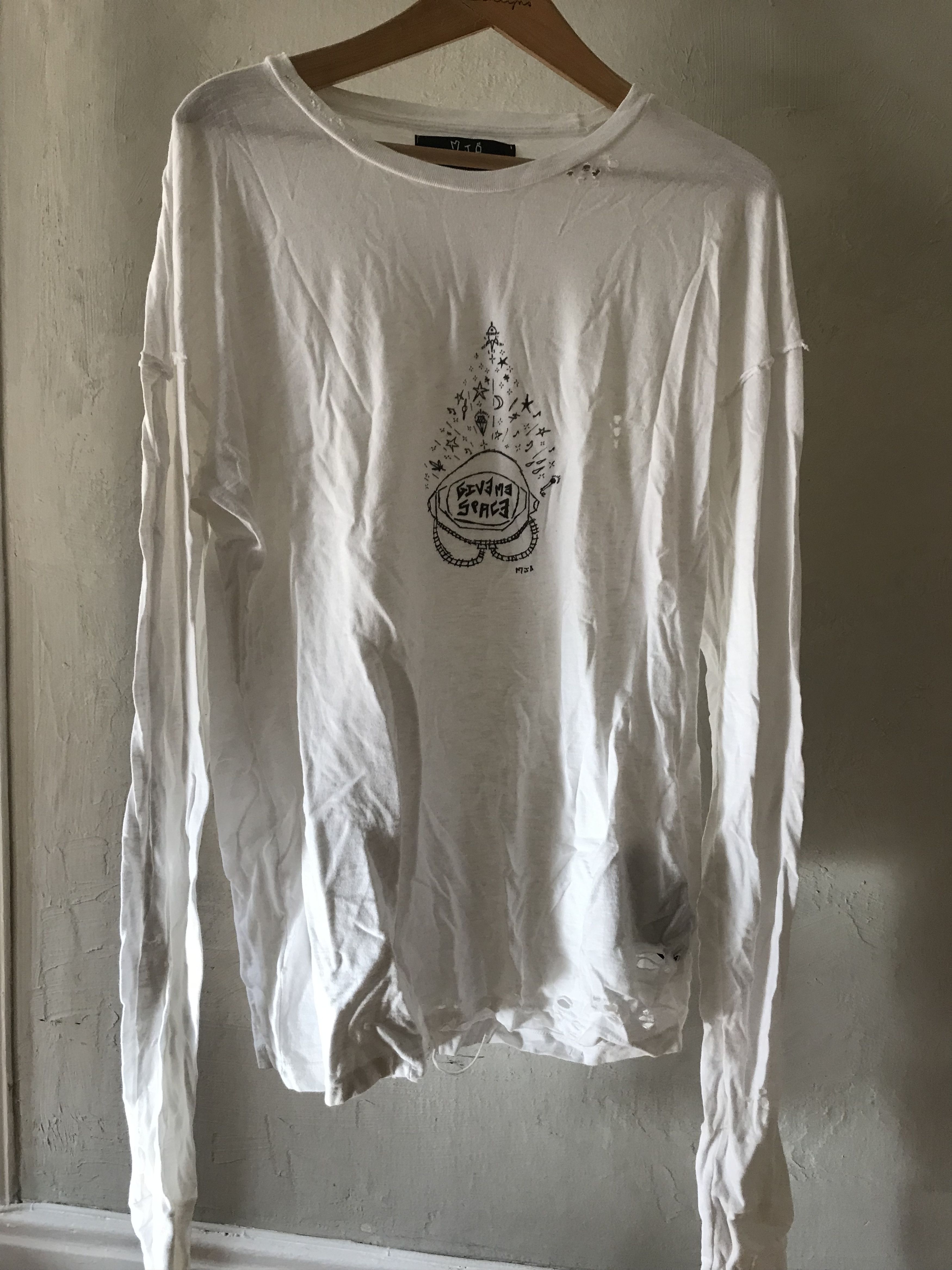 Marc Jacques Burton MJB Marc Jacques Burton distressed long sleeve t-shirt Size US XXL / EU 58 / 5 - 1 Thumbnail