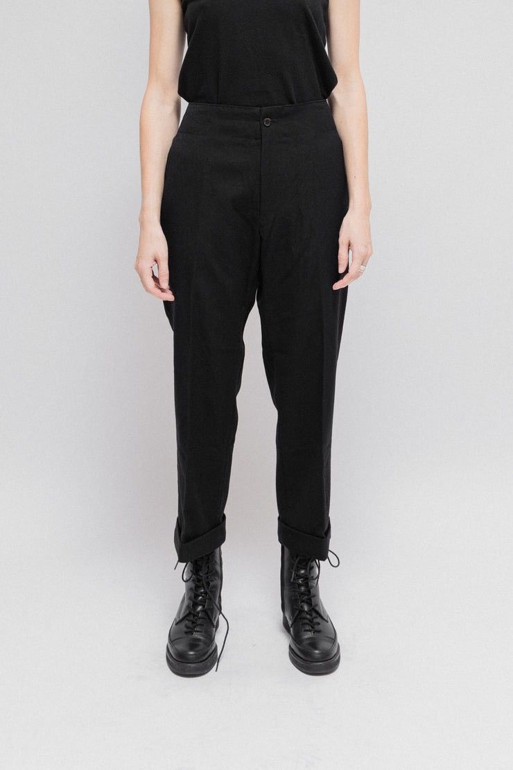 Issey Miyake Avant Garde Issey Miyake Slim Pant Size 26" / US 2 / IT 38 - 1 Thumbnail
