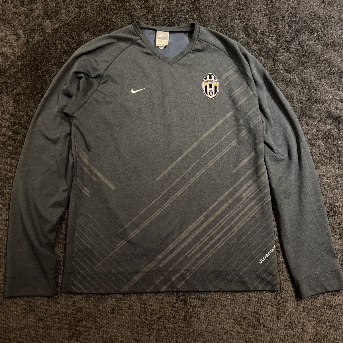 Nike Nike 2008 Juventus long sleeve Size US L / EU 52-54 / 3 - 1 Thumbnail