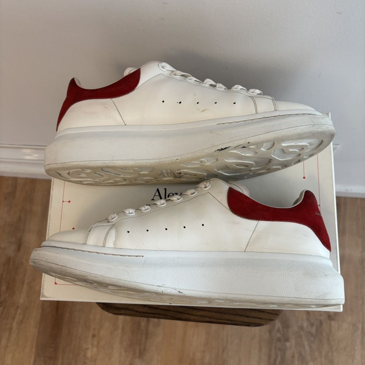 Alexander McQueen Alexander Mcqueen white red sneakers size 46 Size US 13 / EU 46 - 3 Thumbnail
