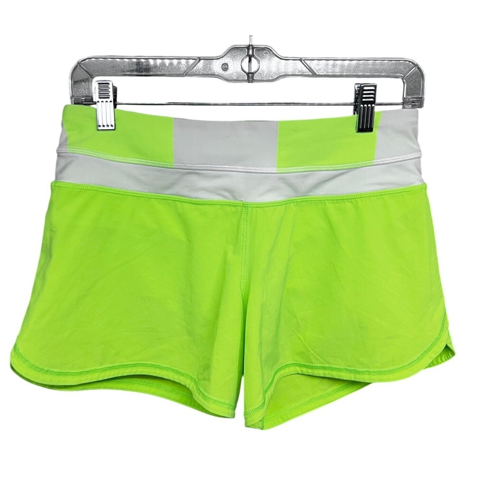 Lululemon Lululemon Groovy Run Shorts Zippy Green Sz 6 Zip Pocket Size 28" / US 6 / IT 42 - 4 Thumbnail