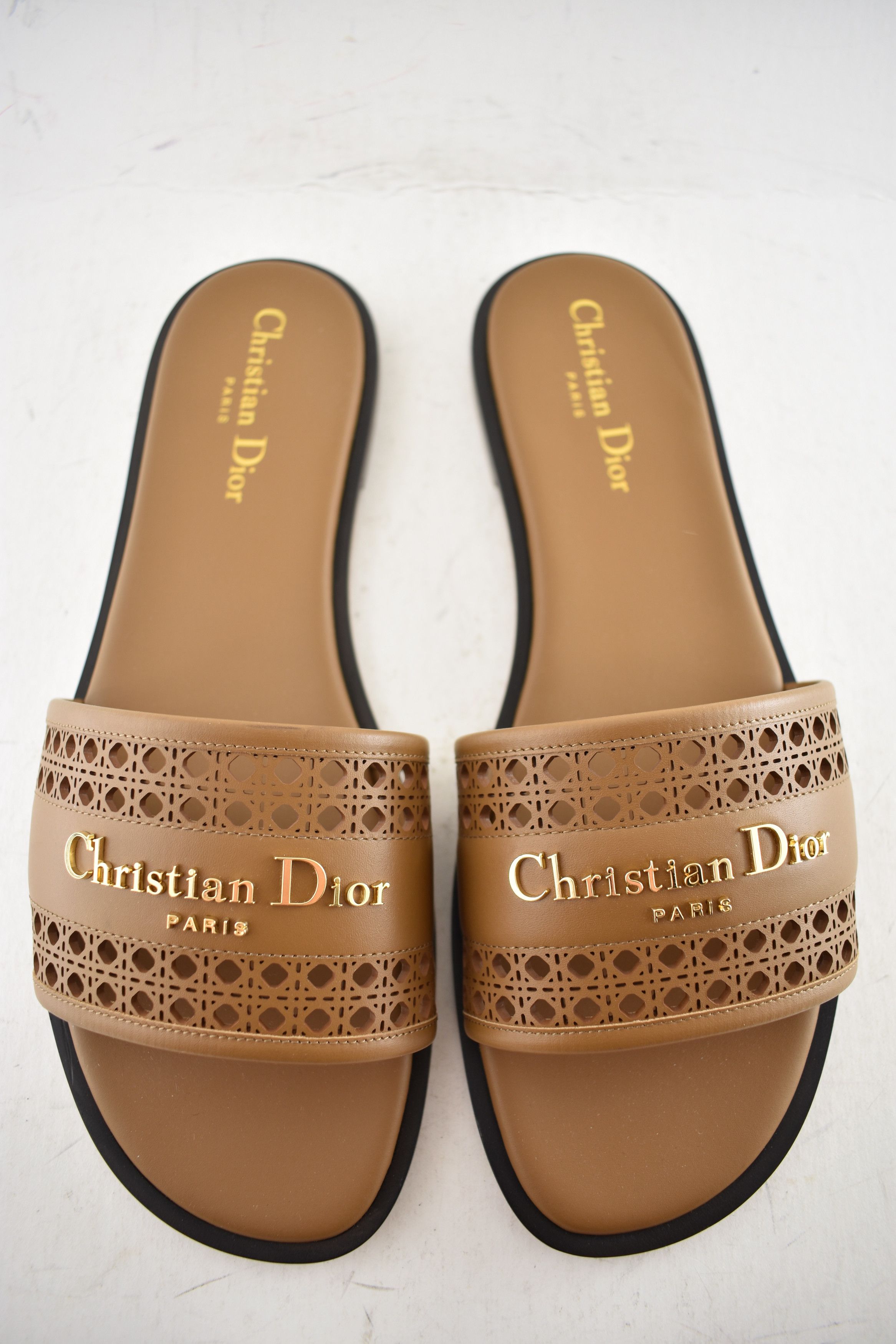 Dior Dior D-Lane Dway Micro Cannage Leather Slide Flat Sandal 37 Size US 7 / IT 37 - 13 Thumbnail