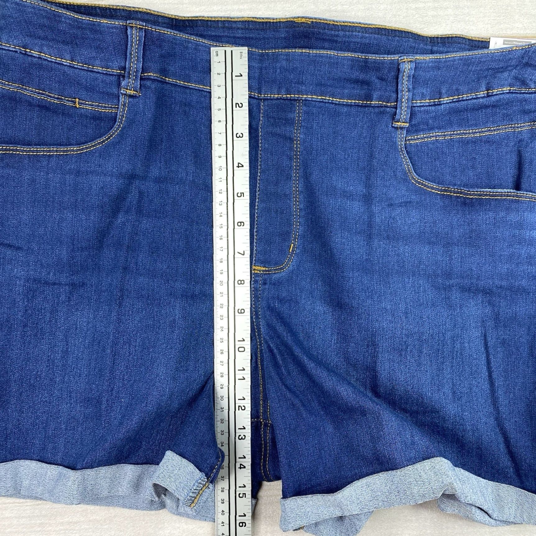 Vintage TIME AND TRU Shorts Women XXL 20 Pull On Denim Dark Blue 5-Pocket Cuffed Stretch NWT - Casual, Walking, Spring/Summer Mens Size 42" / US 20 - 4 Thumbnail