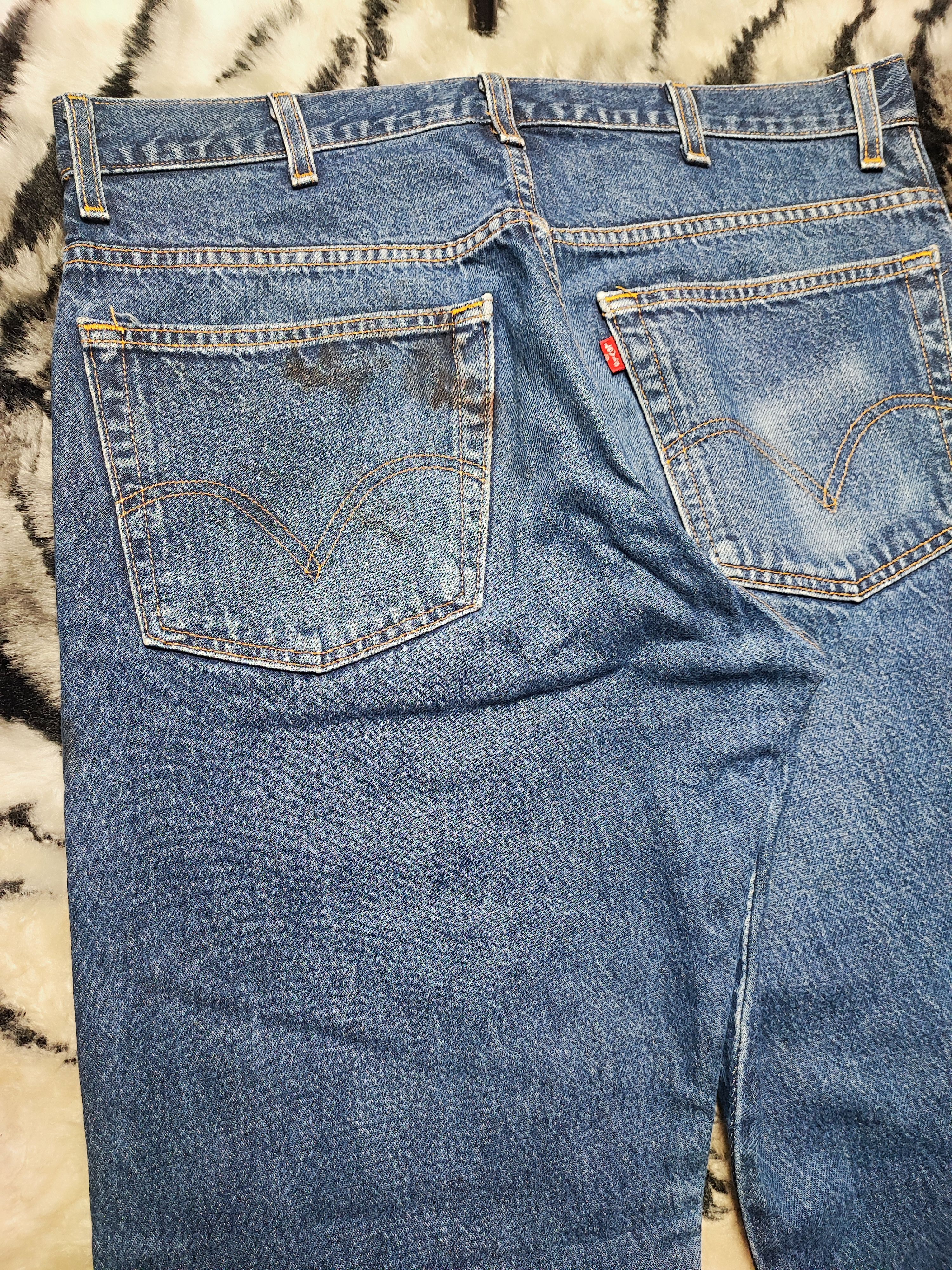 Levi's Vintage Levi's 517 Bootcut Baggy Faded Blue Flare W35X30 Size US 35 - 11 Thumbnail