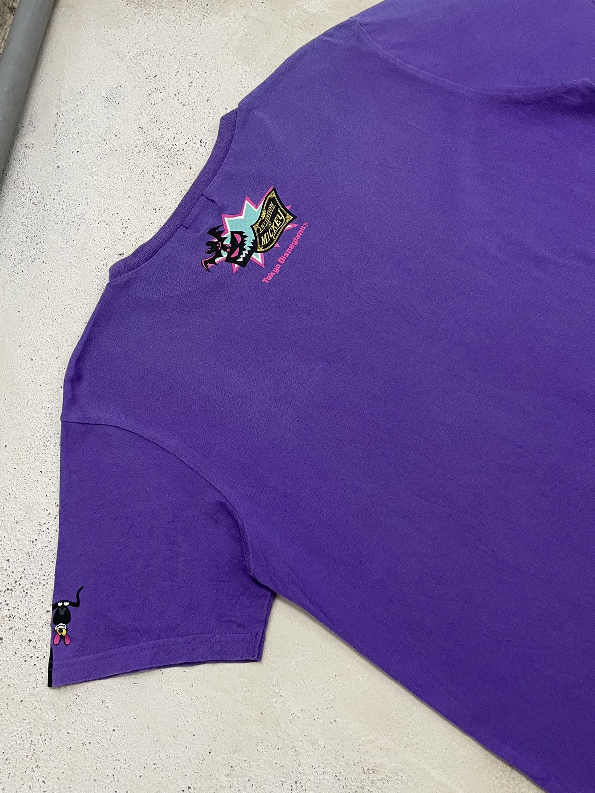 Japanese Brand Tokyo Disney Resort 2018 Halloween Edition Faded Size US M / EU 48-50 / 2 - 9 Thumbnail